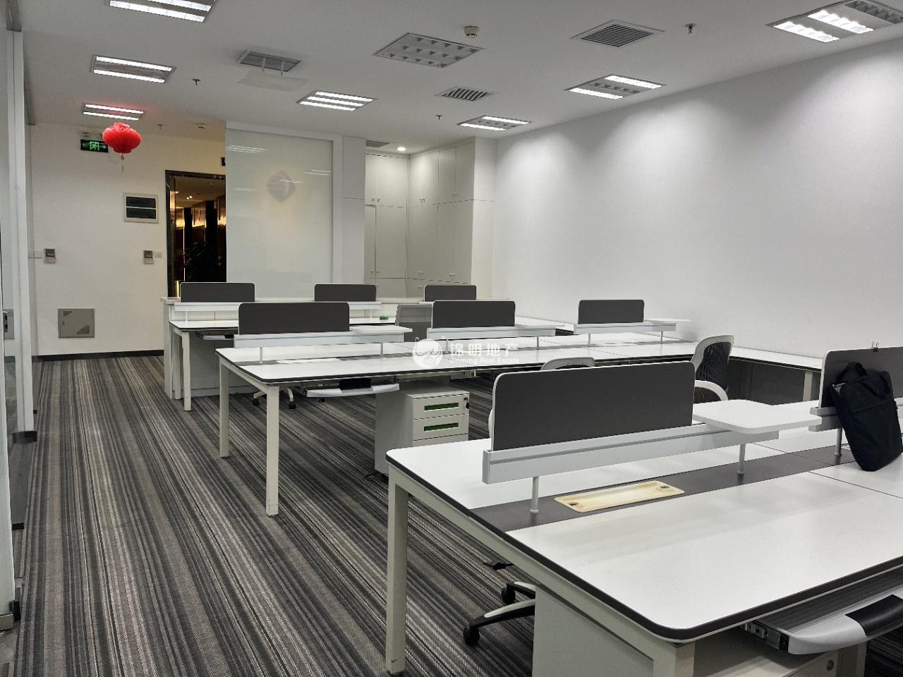 镇宁路太平洋企业中心181平米写字楼出租