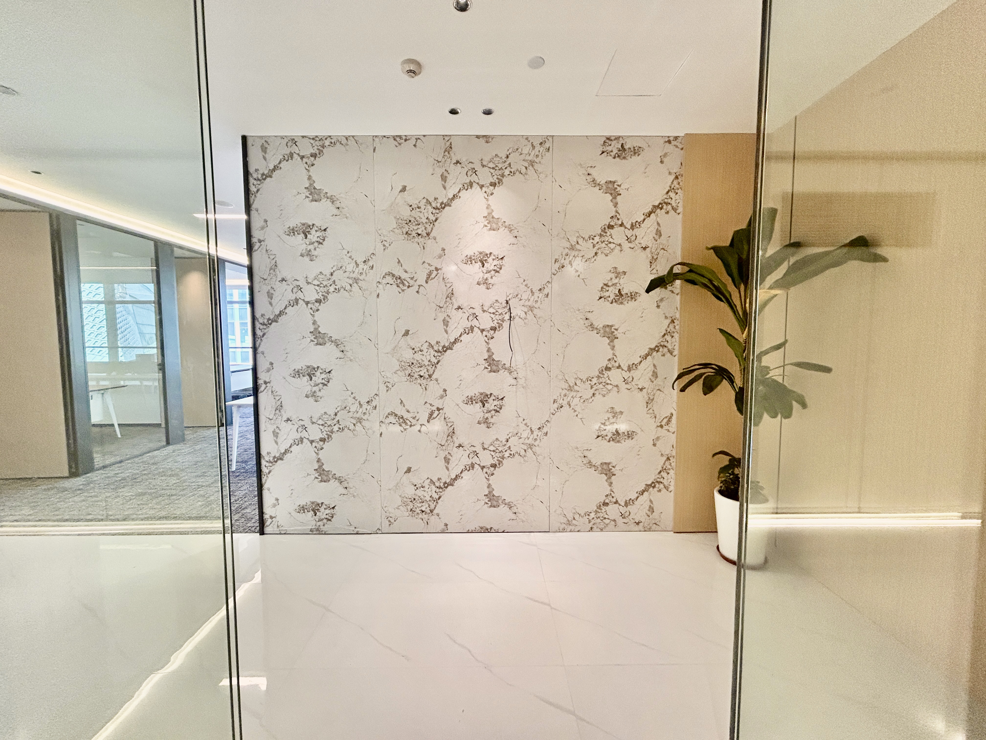 虹桥虹桥天地300平米写字楼出租