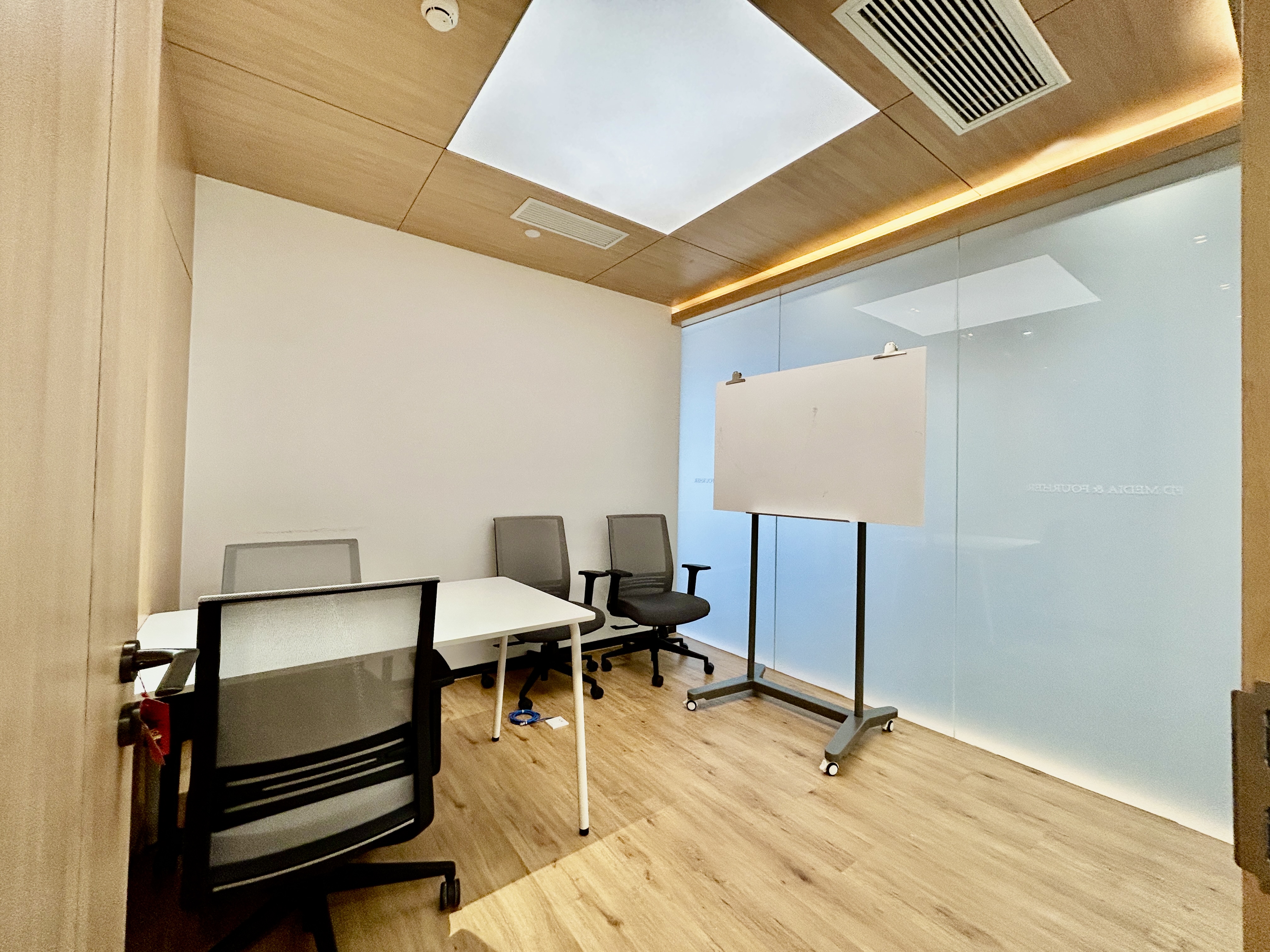 虹桥虹桥天地400平米写字楼出租