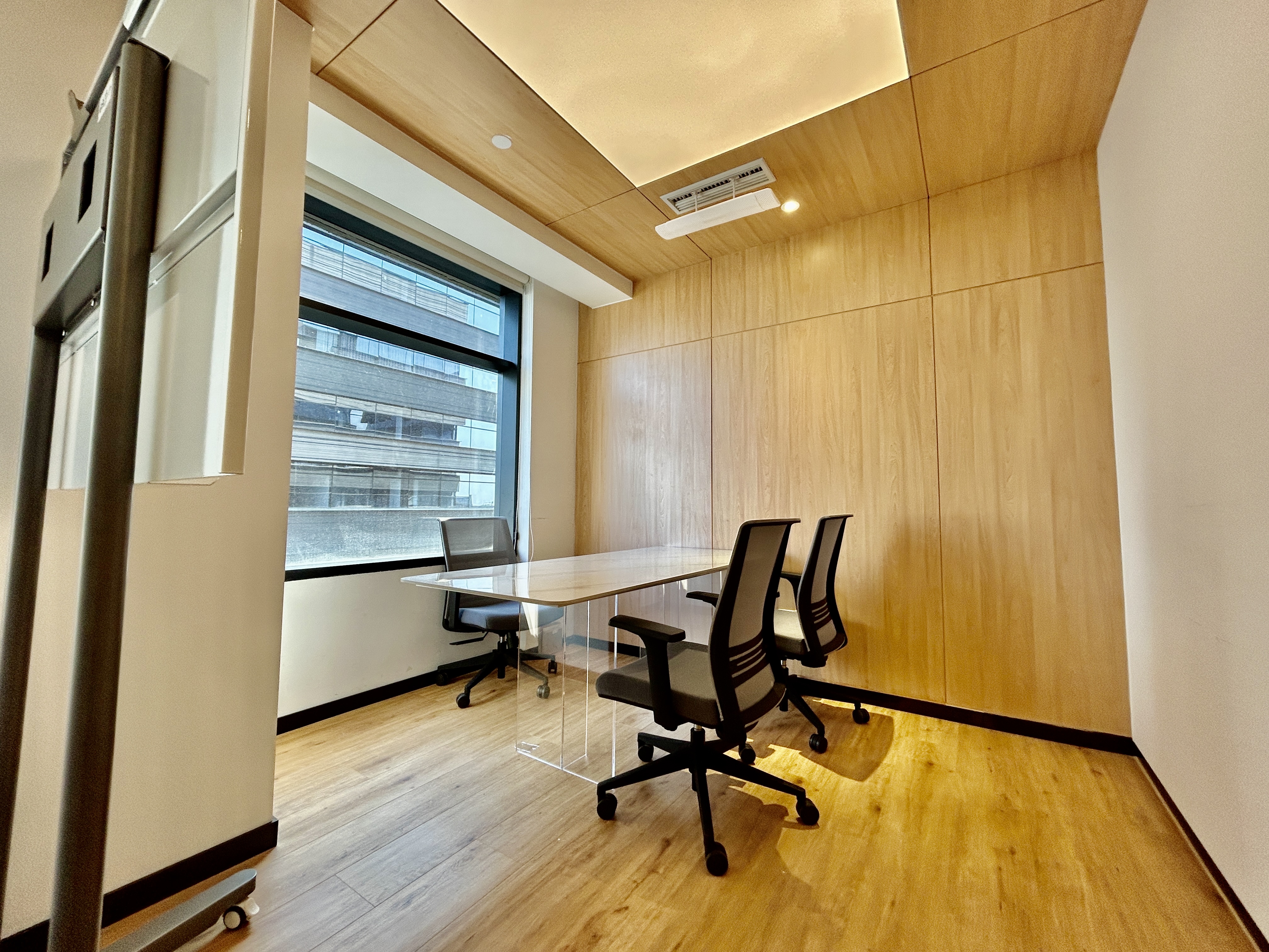 虹桥虹桥天地400平米写字楼出租