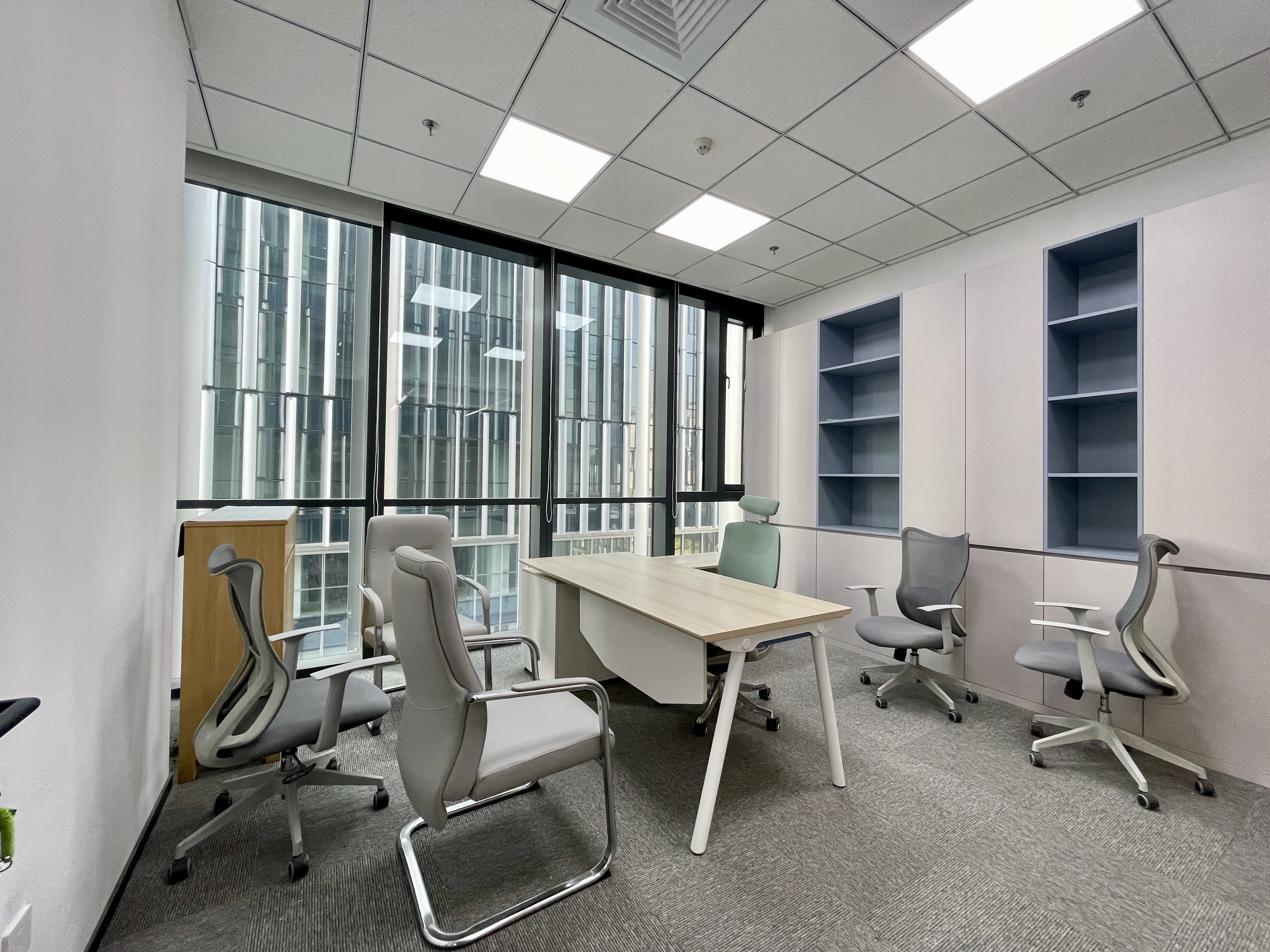 虹桥虹桥天地700平米写字楼出租