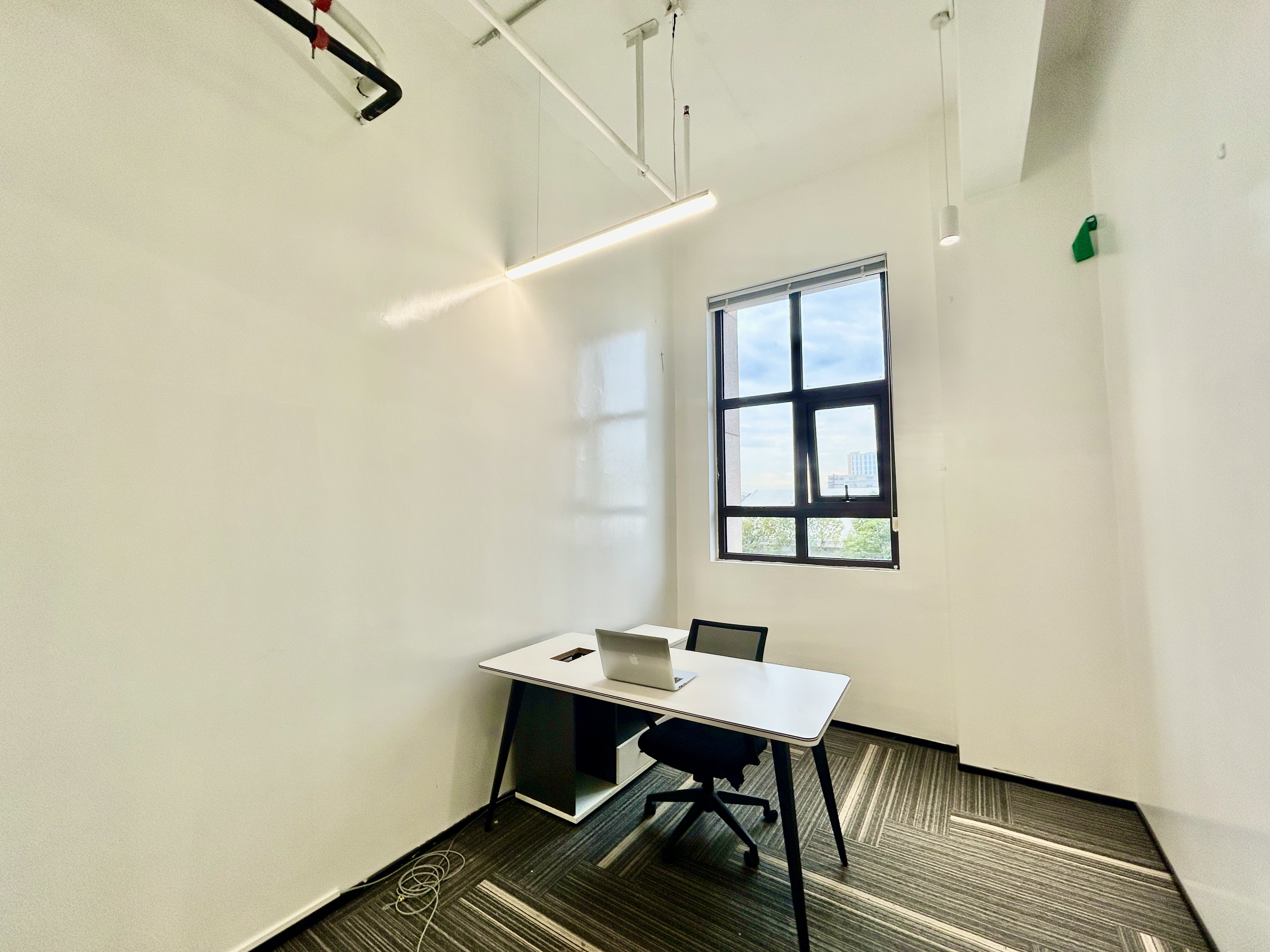 虹桥虹桥天地1000平米写字楼出租