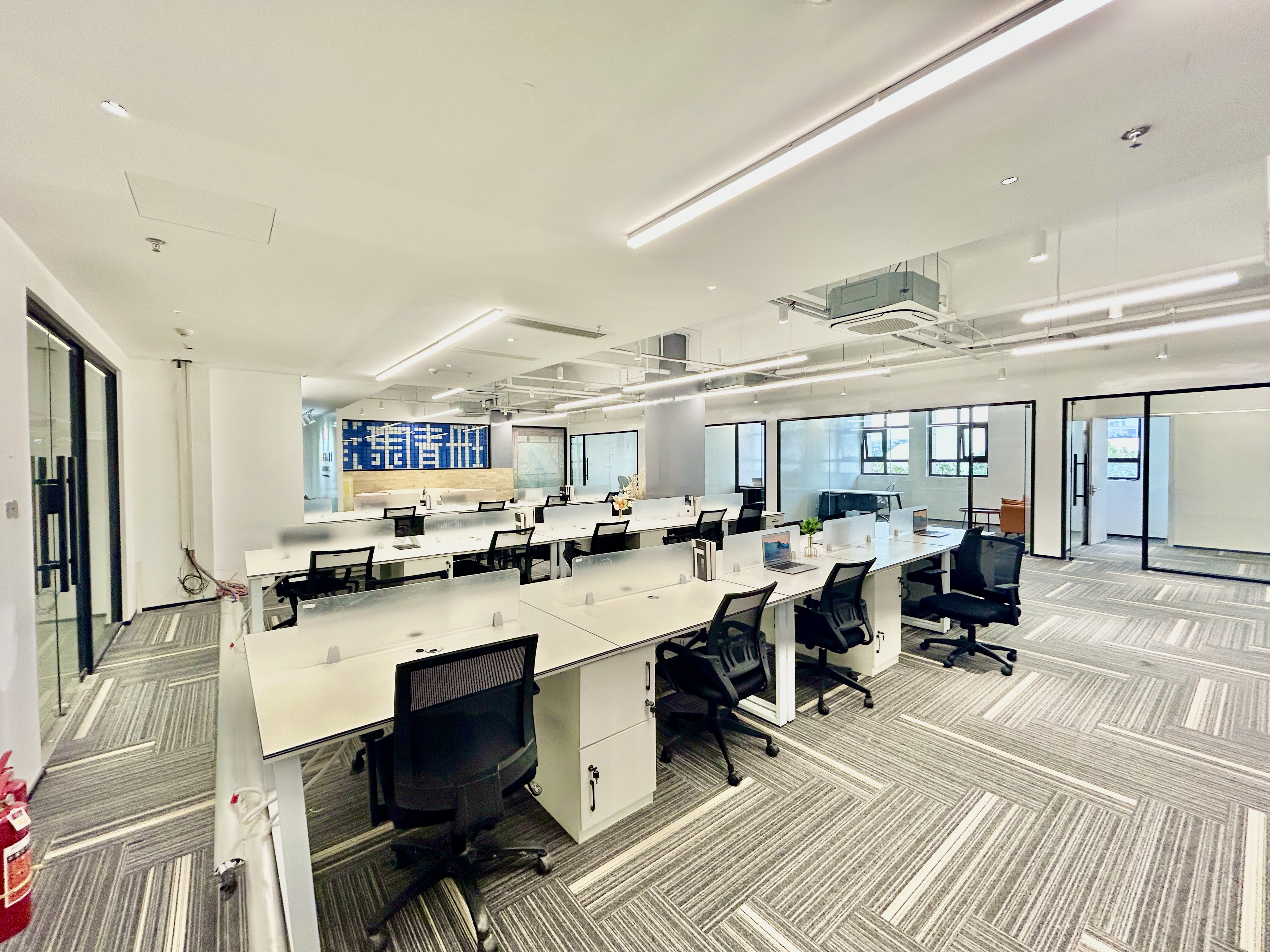 虹桥虹桥天地1500平米写字楼出租