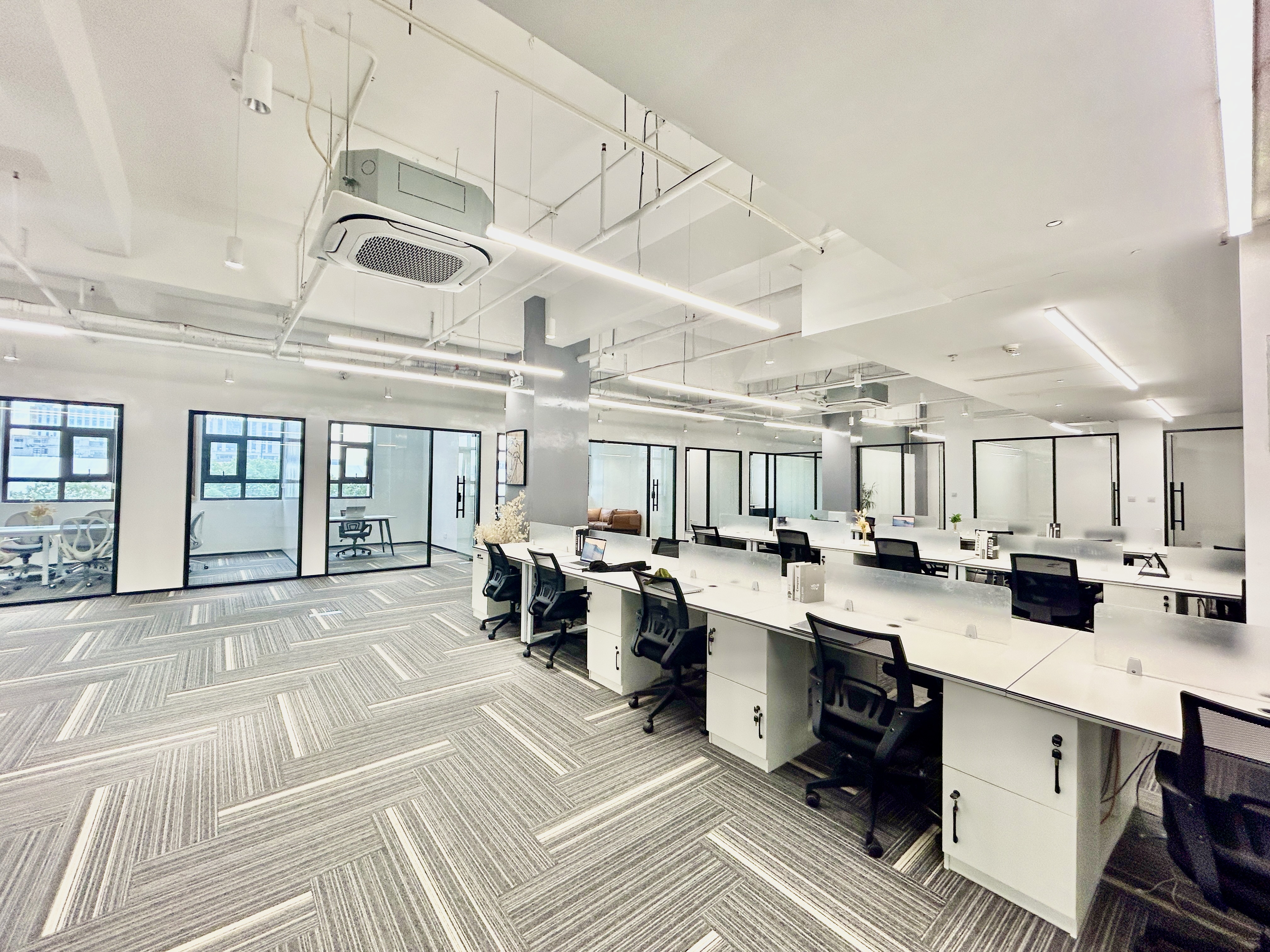 虹桥虹桥天地1500平米写字楼出租