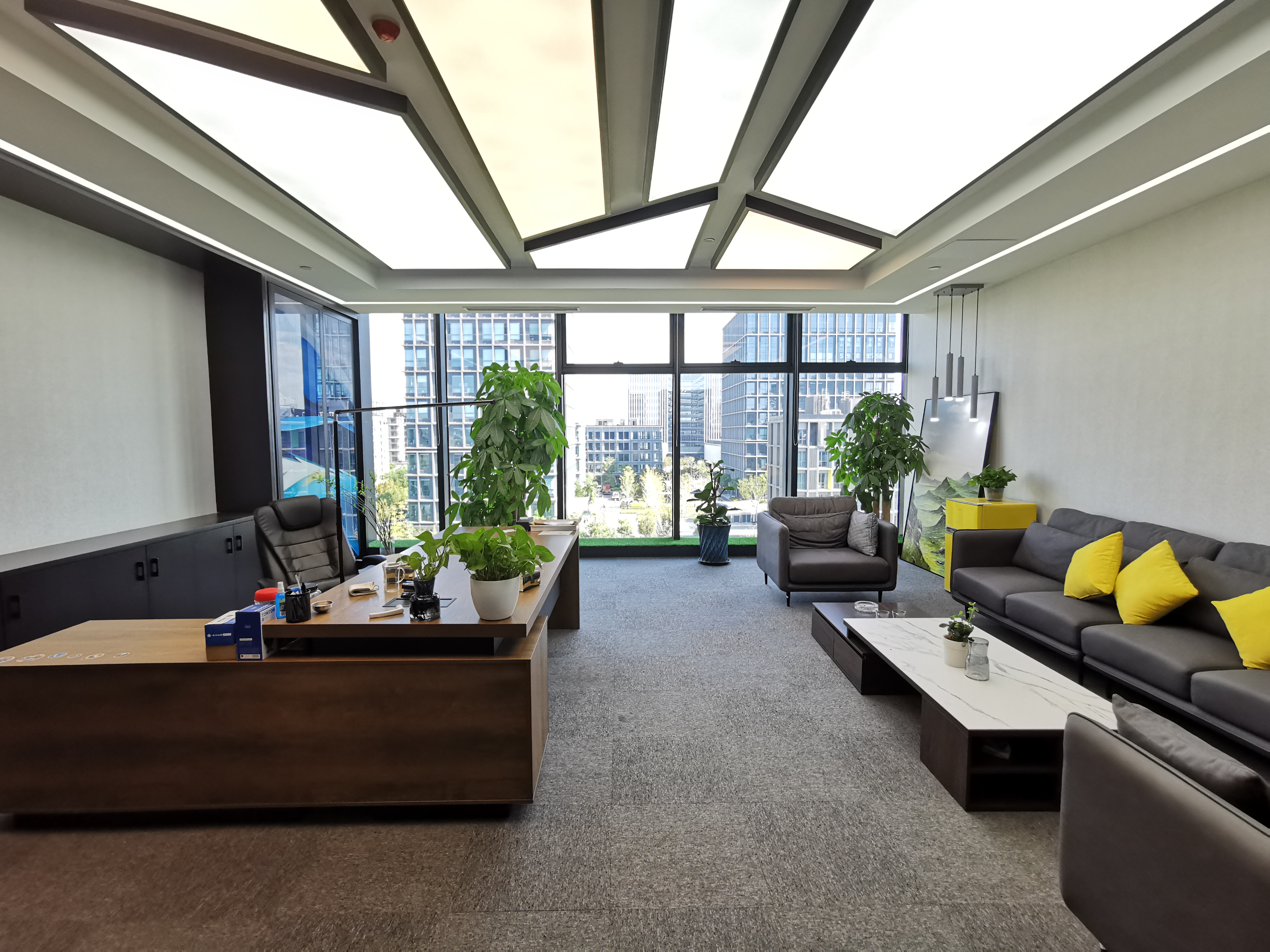 虹桥虹桥天地2000平米写字楼出租