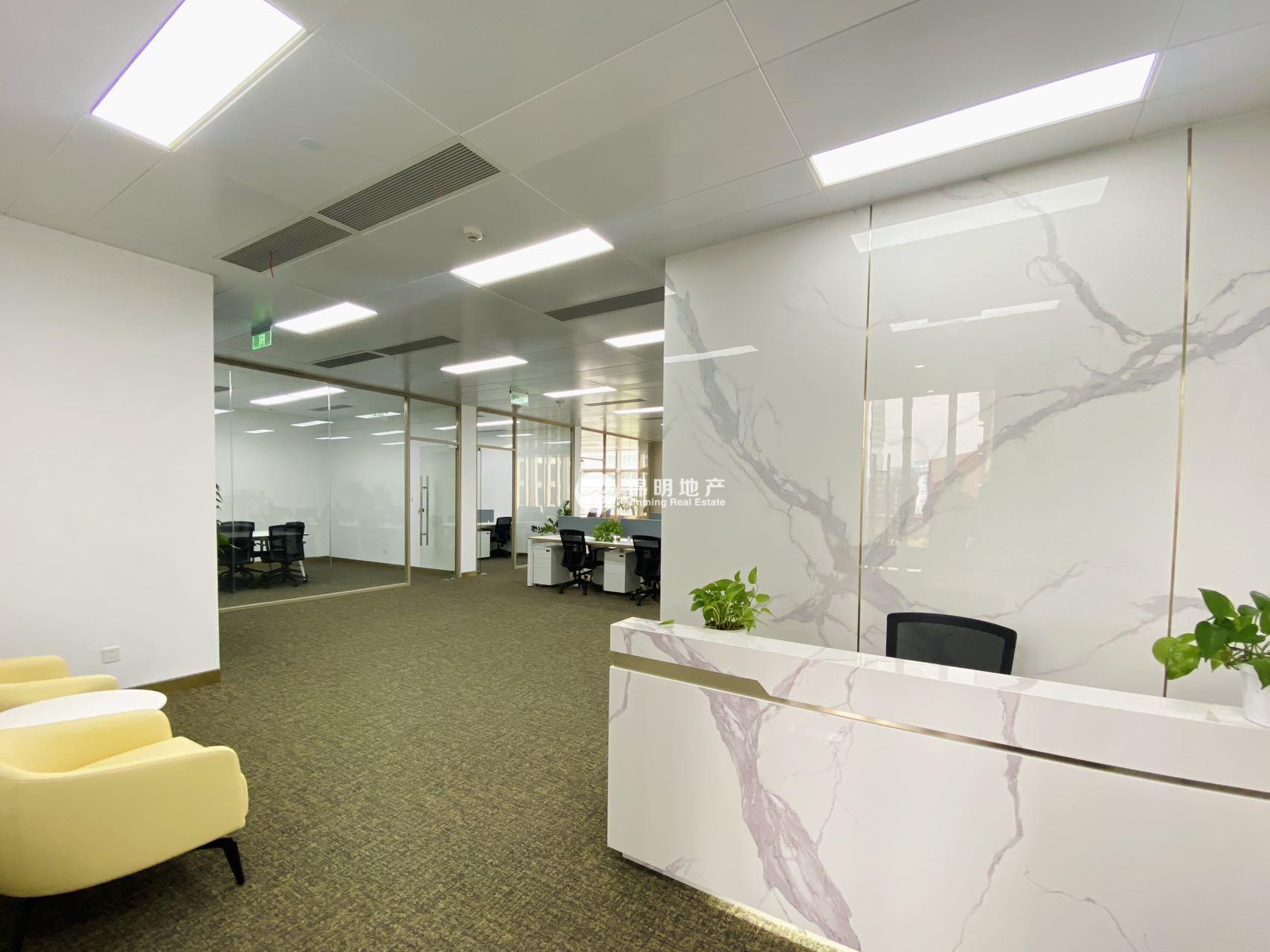 虹桥虹桥万通中心323平米写字楼出租