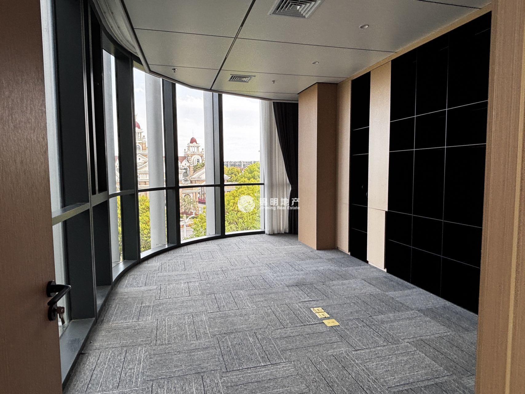 徐泾虹桥世界中心607平米写字楼出租