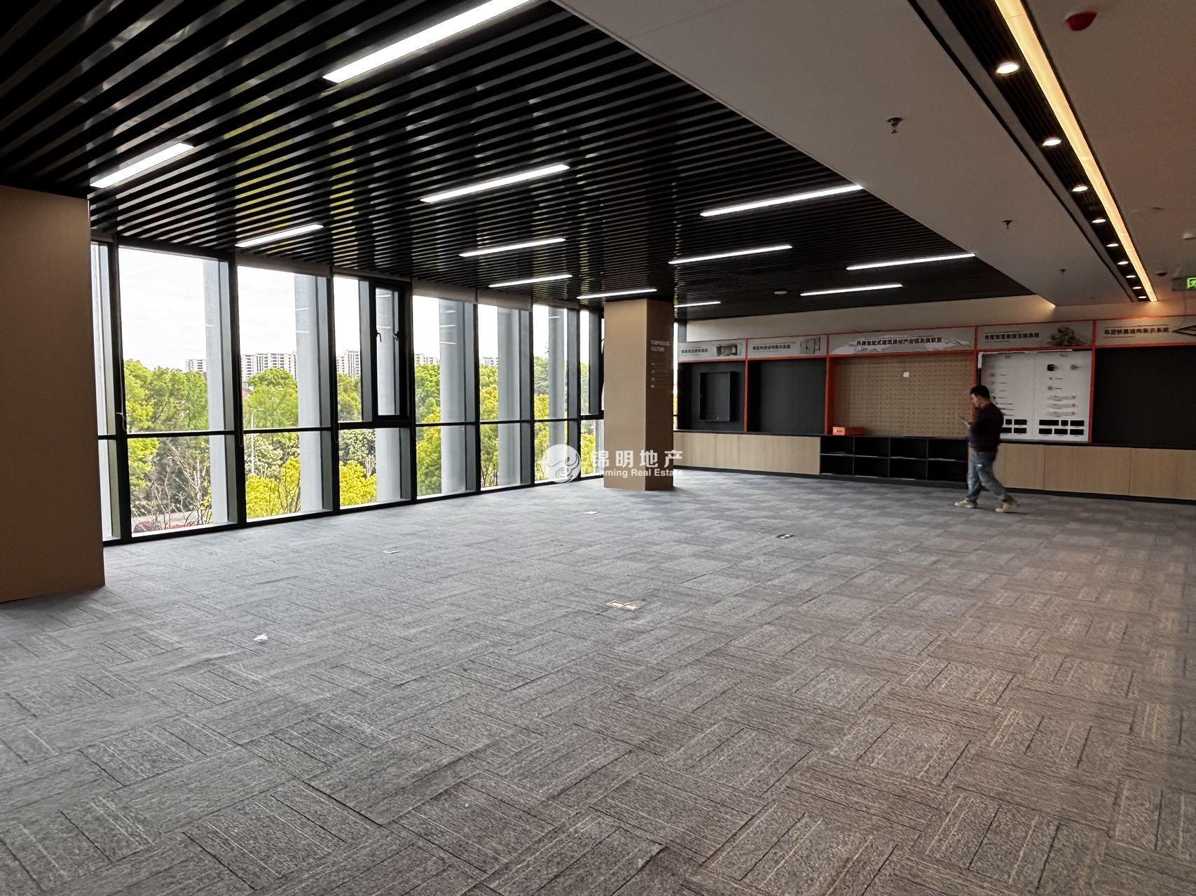 徐泾虹桥世界中心607平米写字楼出租