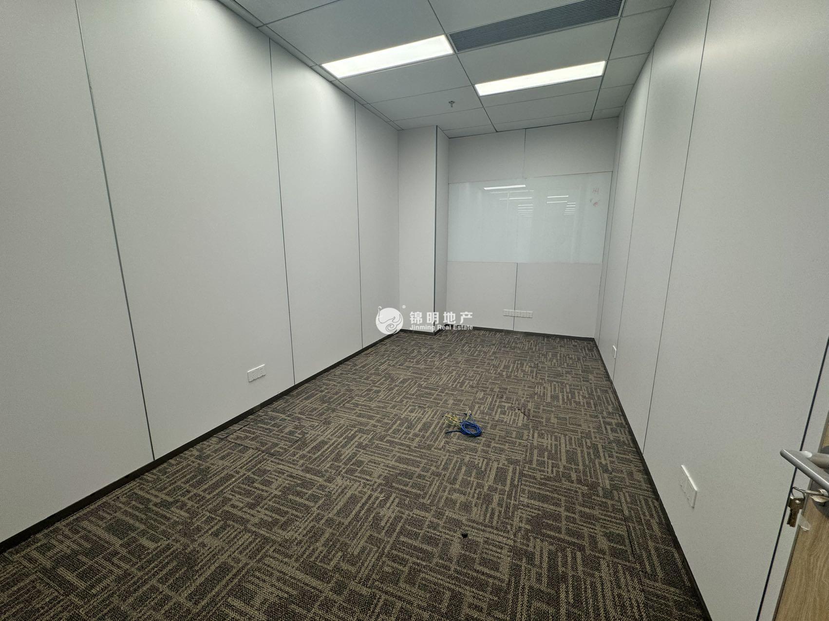 华漕上海富力环球中心248平米写字楼出租