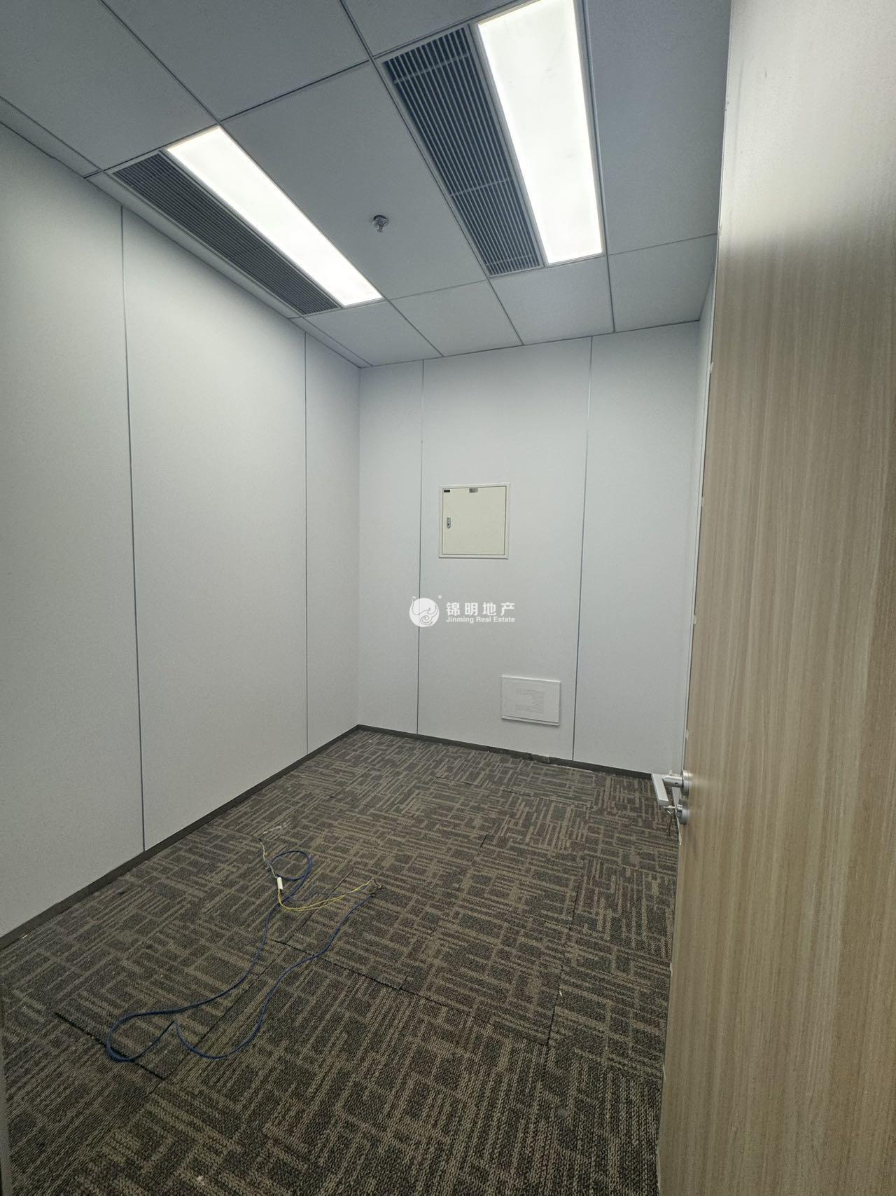 华漕上海富力环球中心248平米写字楼出租