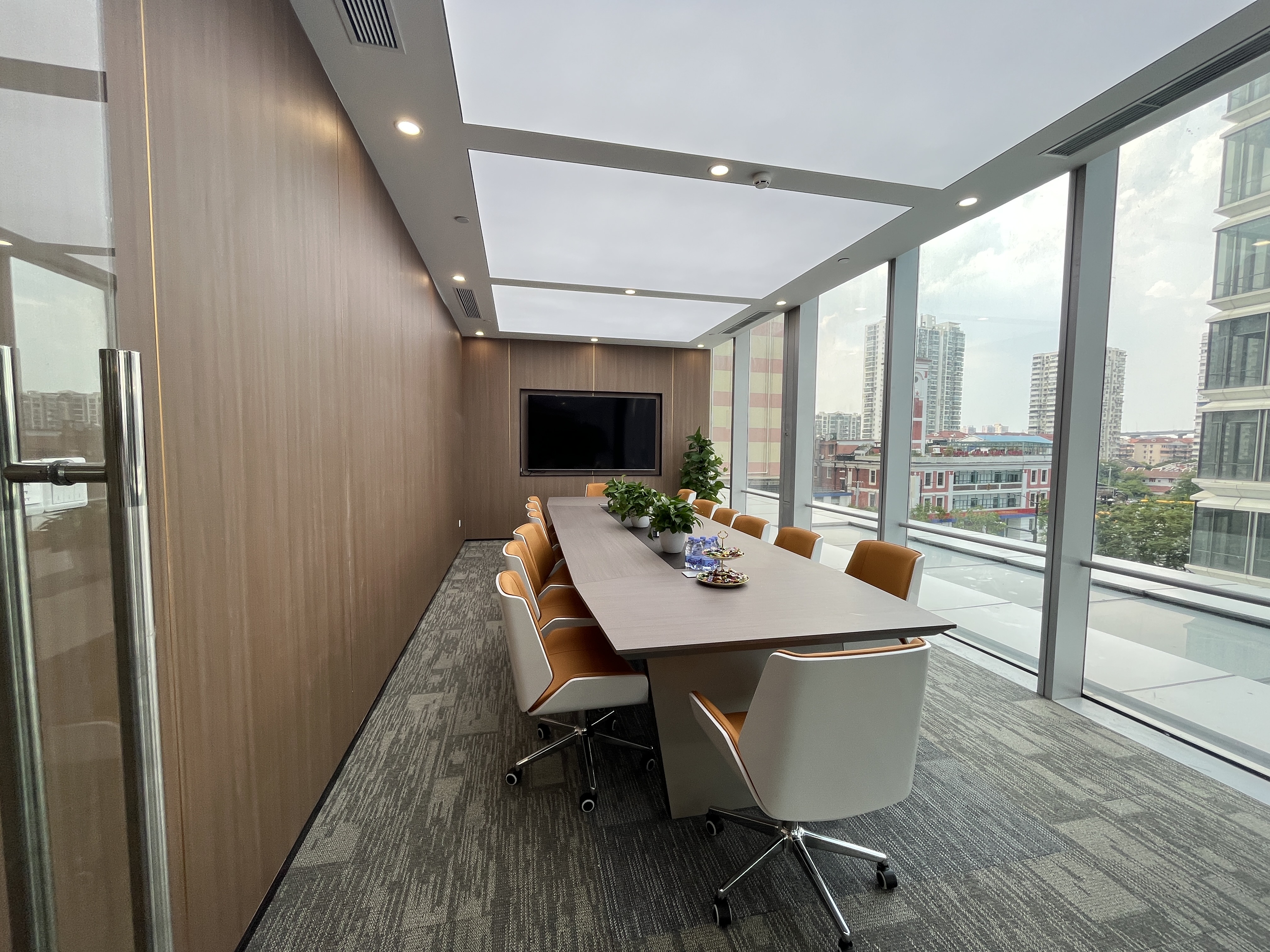 东外滩山金保利金融广场192平米写字楼出租