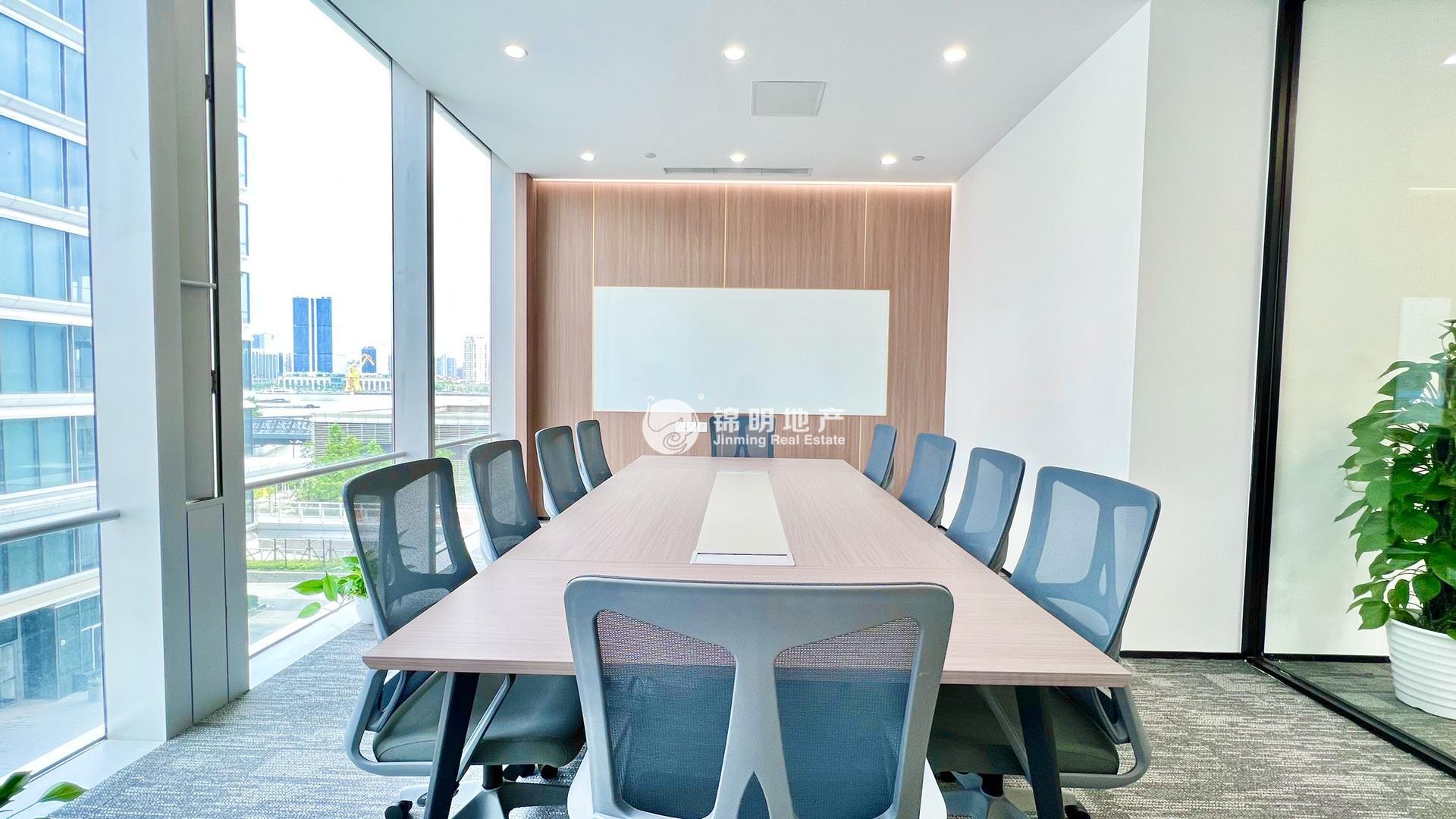 东外滩山金保利金融广场549平米写字楼出租