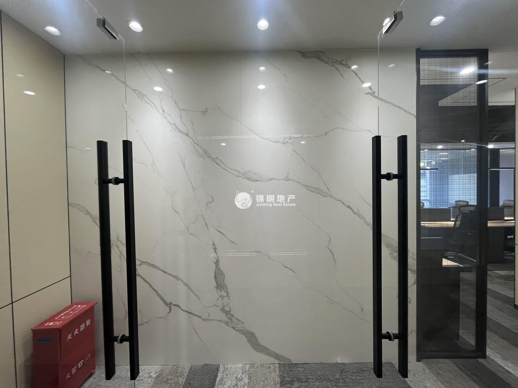 陆家嘴上海证券大厦240平米写字楼出租