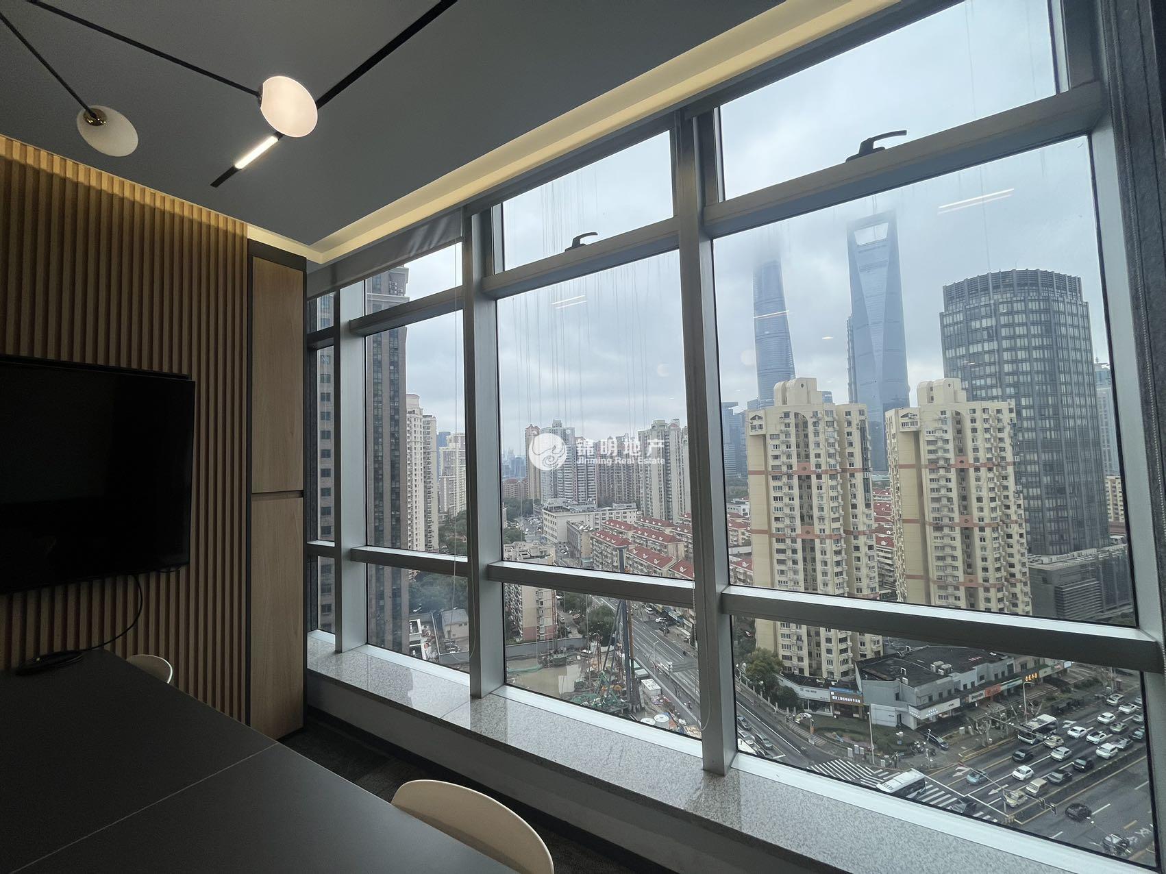 陆家嘴上海证券大厦240平米写字楼出租