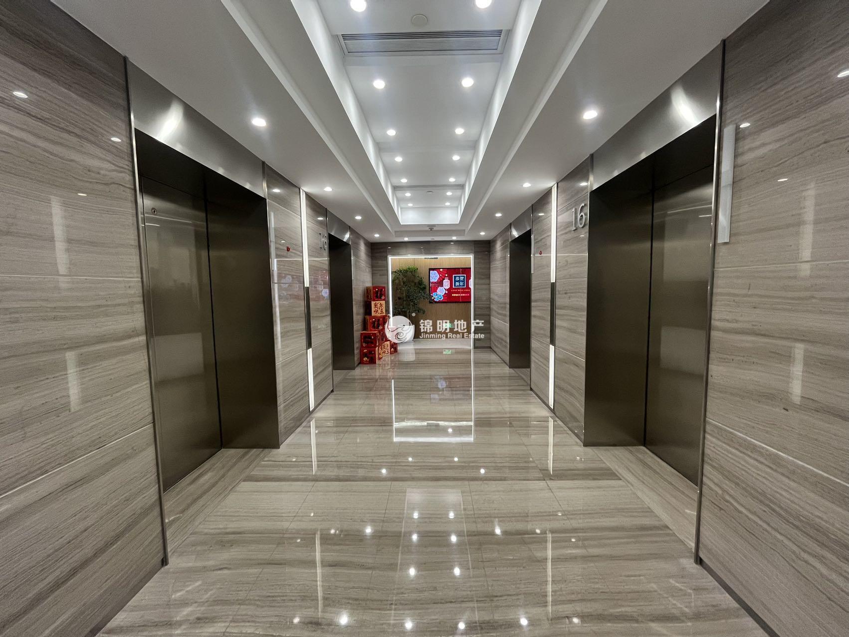 陆家嘴上海证券大厦240平米写字楼出租