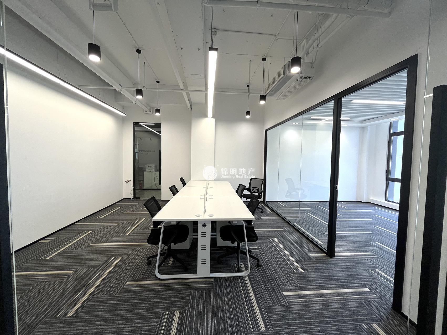 金虹桥长三角电商中心111平米写字楼出租