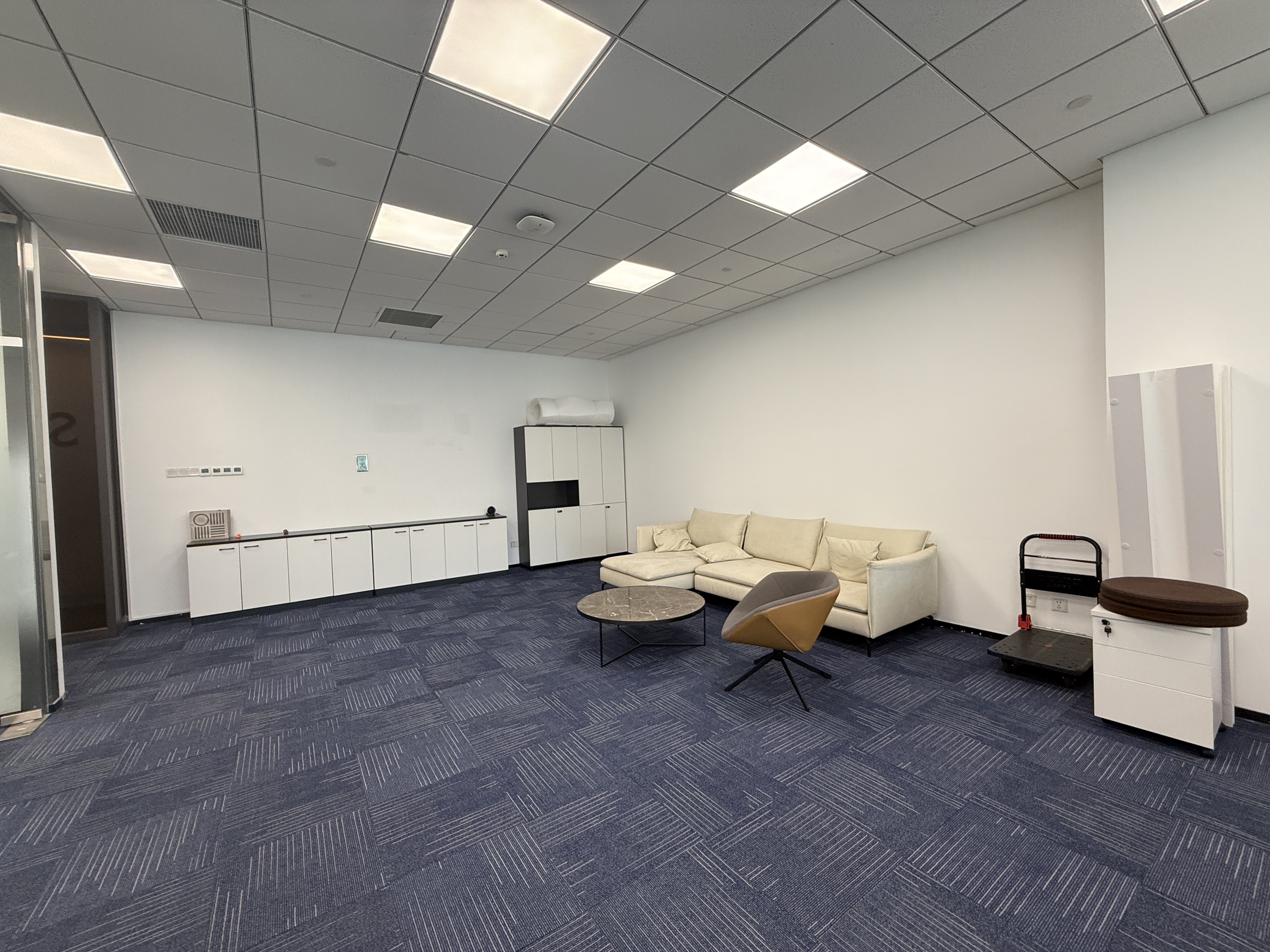 虹桥冠捷大厦276平米写字楼出租