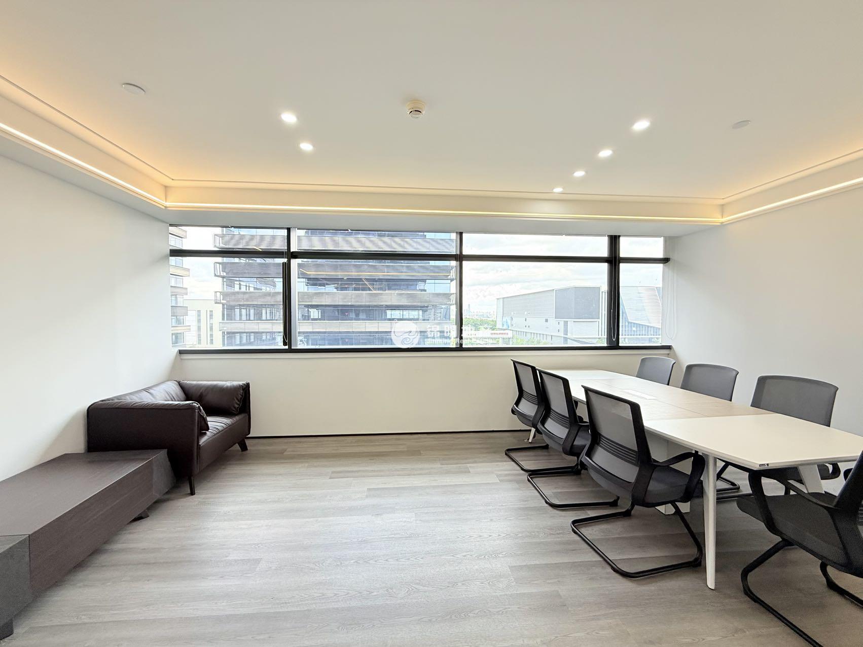 虹桥虹桥国际展汇PortMix225平米写字楼出租