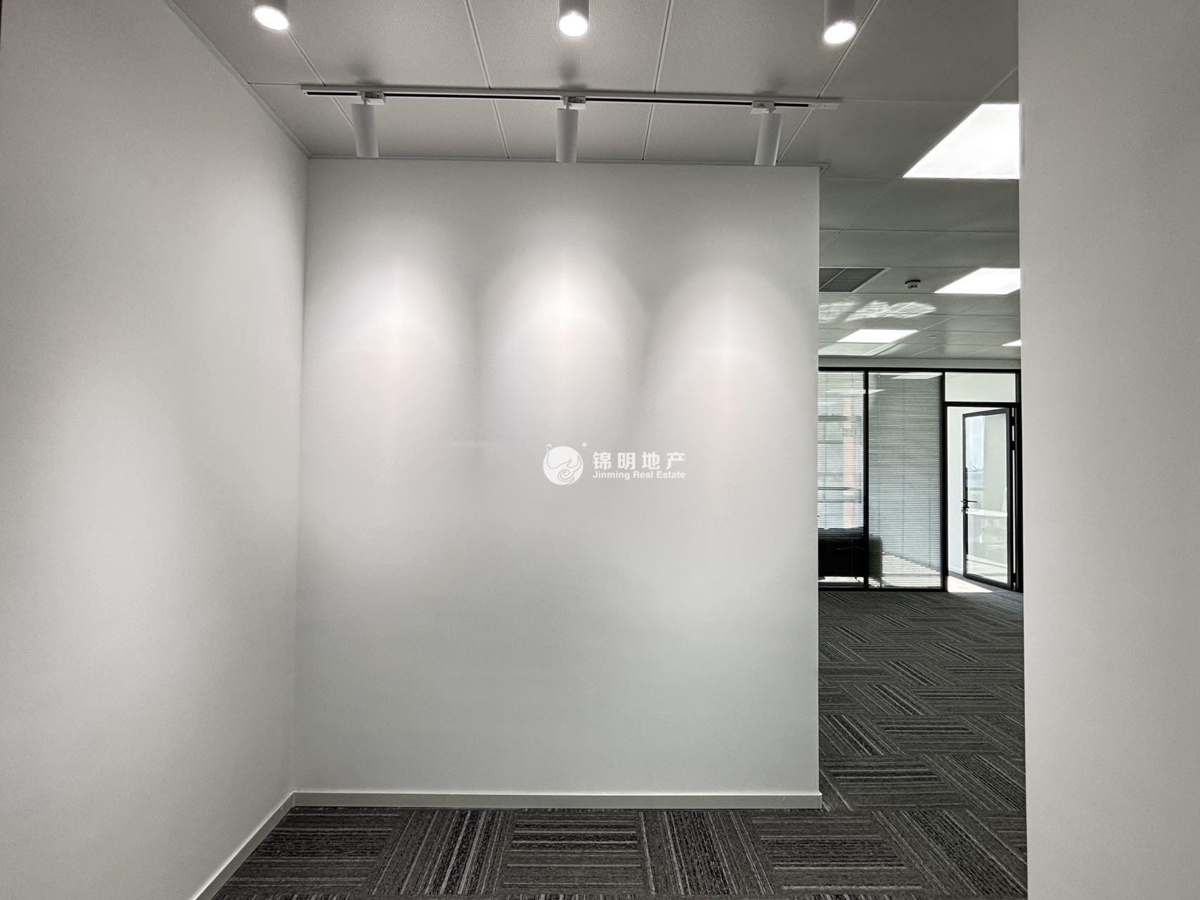 徐泾中建企业天地-西区140平米写字楼出租