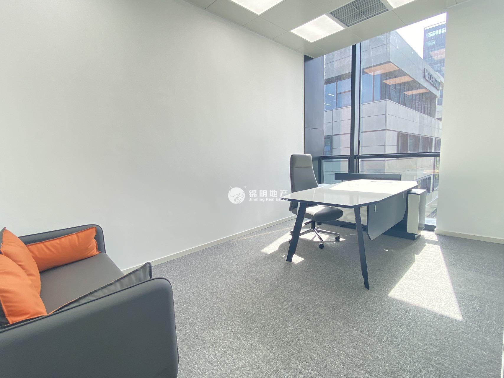 徐泾中建企业天地-西区131平米写字楼出租