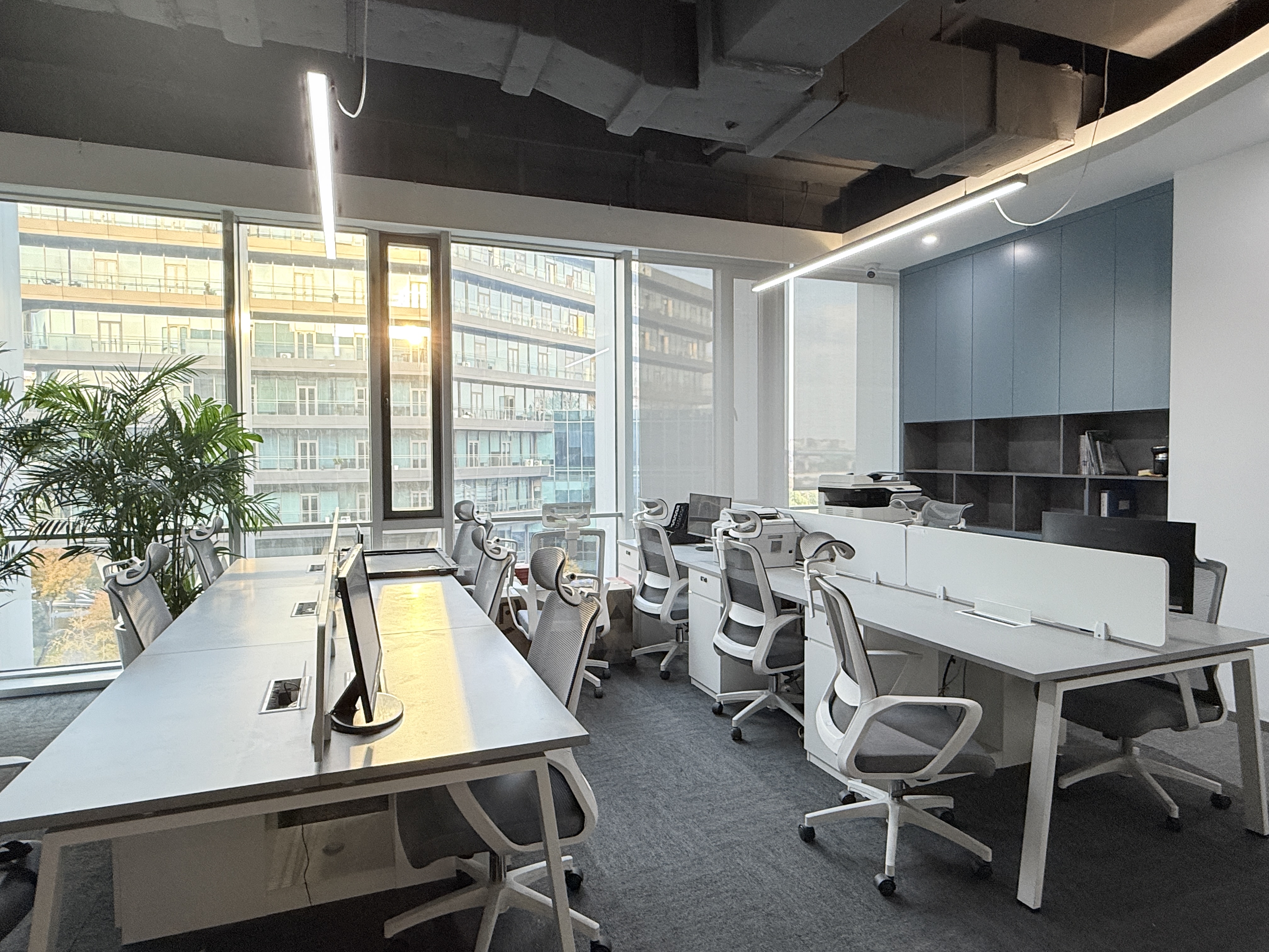 华漕上海富力环球中心650平米写字楼出租