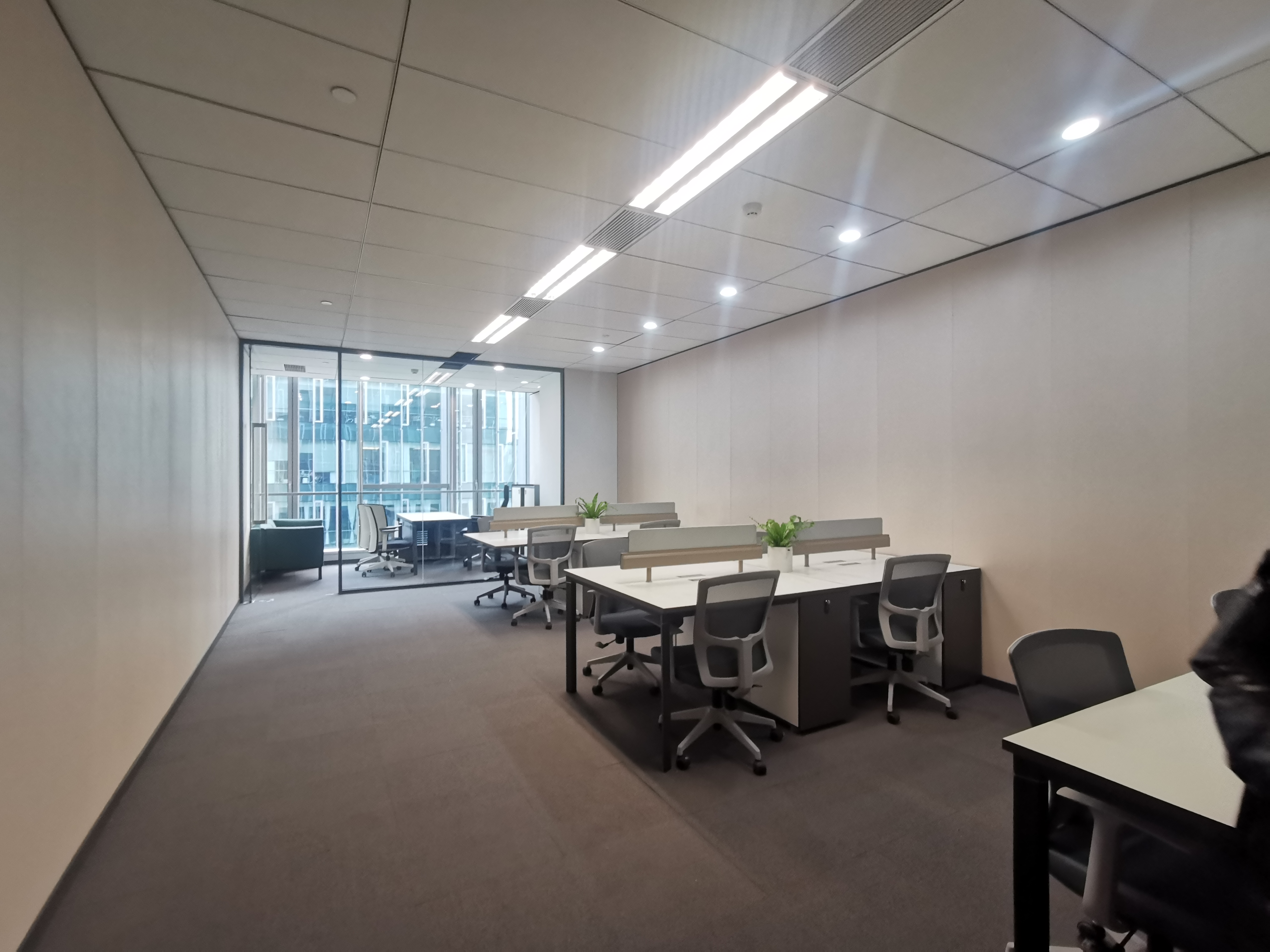 华漕上海富力环球中心100平米写字楼出租