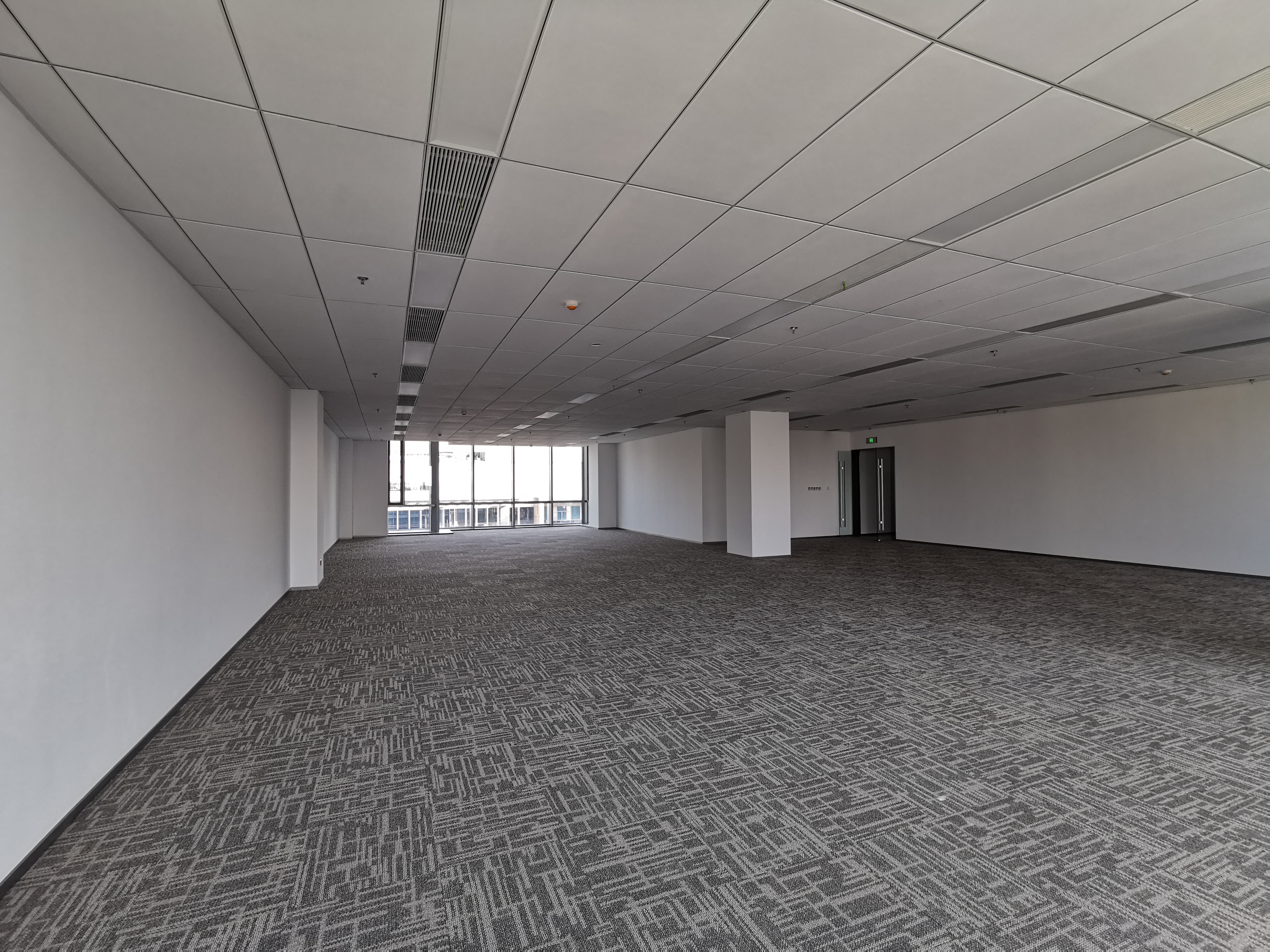 华漕上海富力环球中心350平米写字楼出租