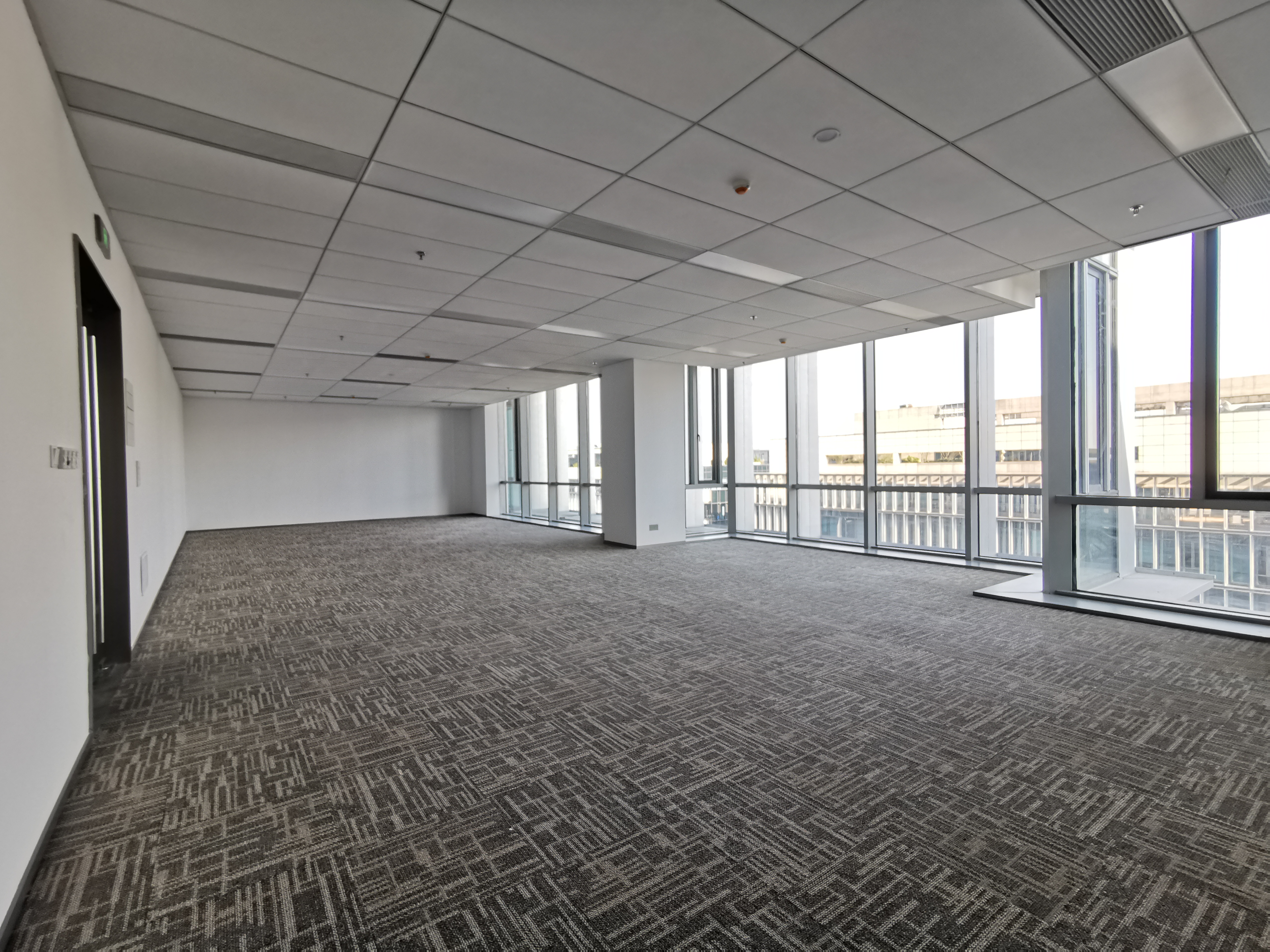 华漕上海富力环球中心168平米写字楼出租