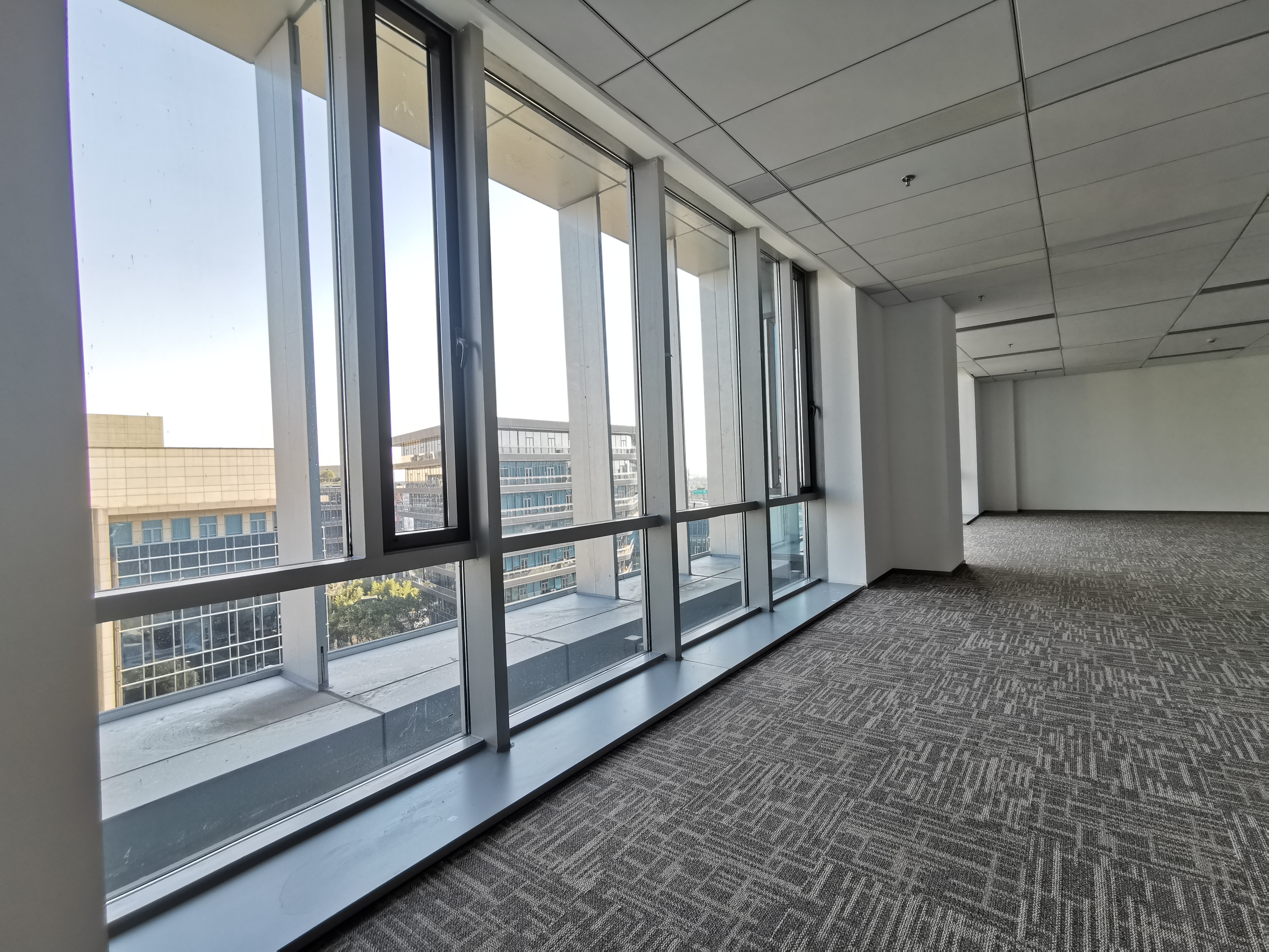 华漕上海富力环球中心168平米写字楼出租