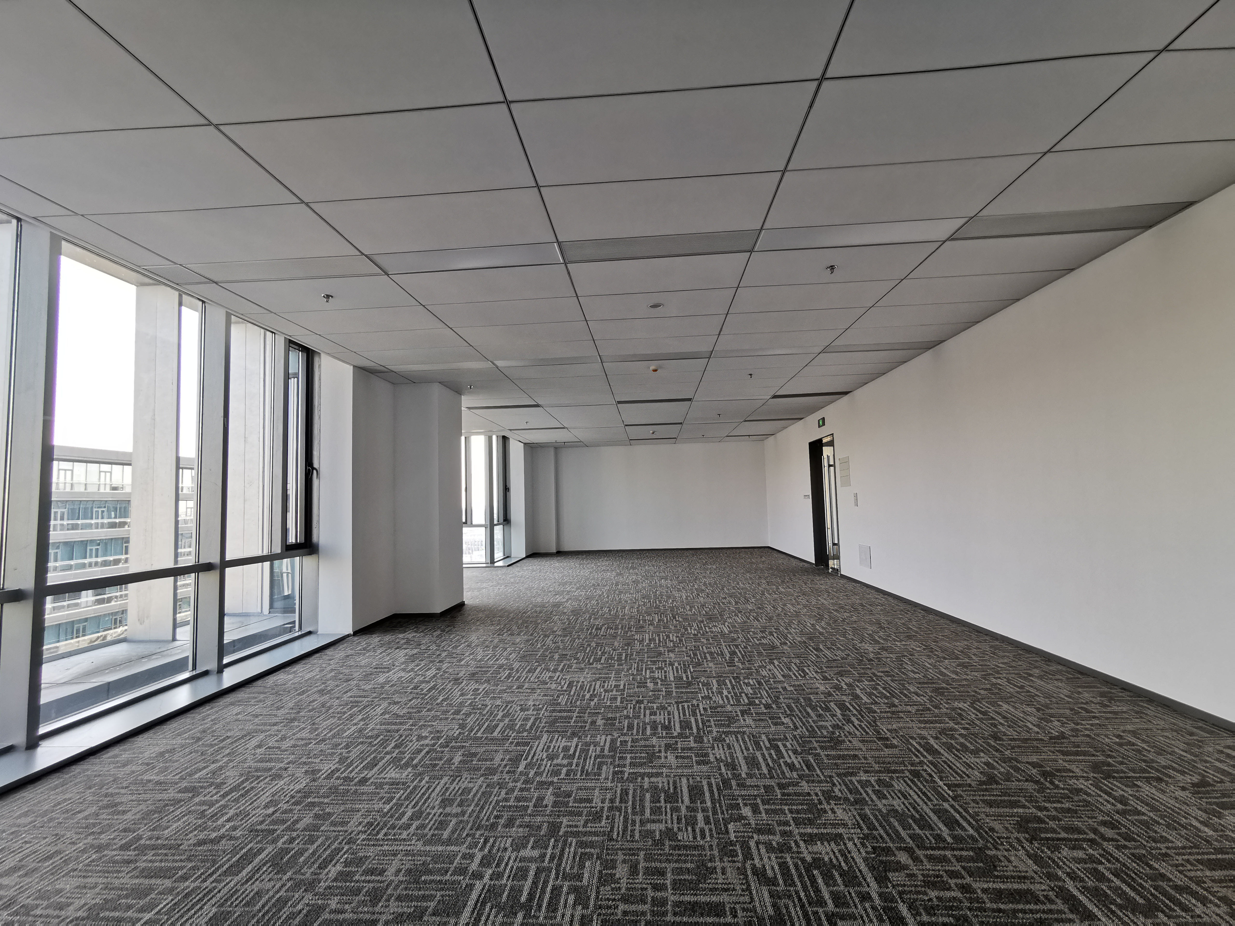 华漕上海富力环球中心168平米写字楼出租