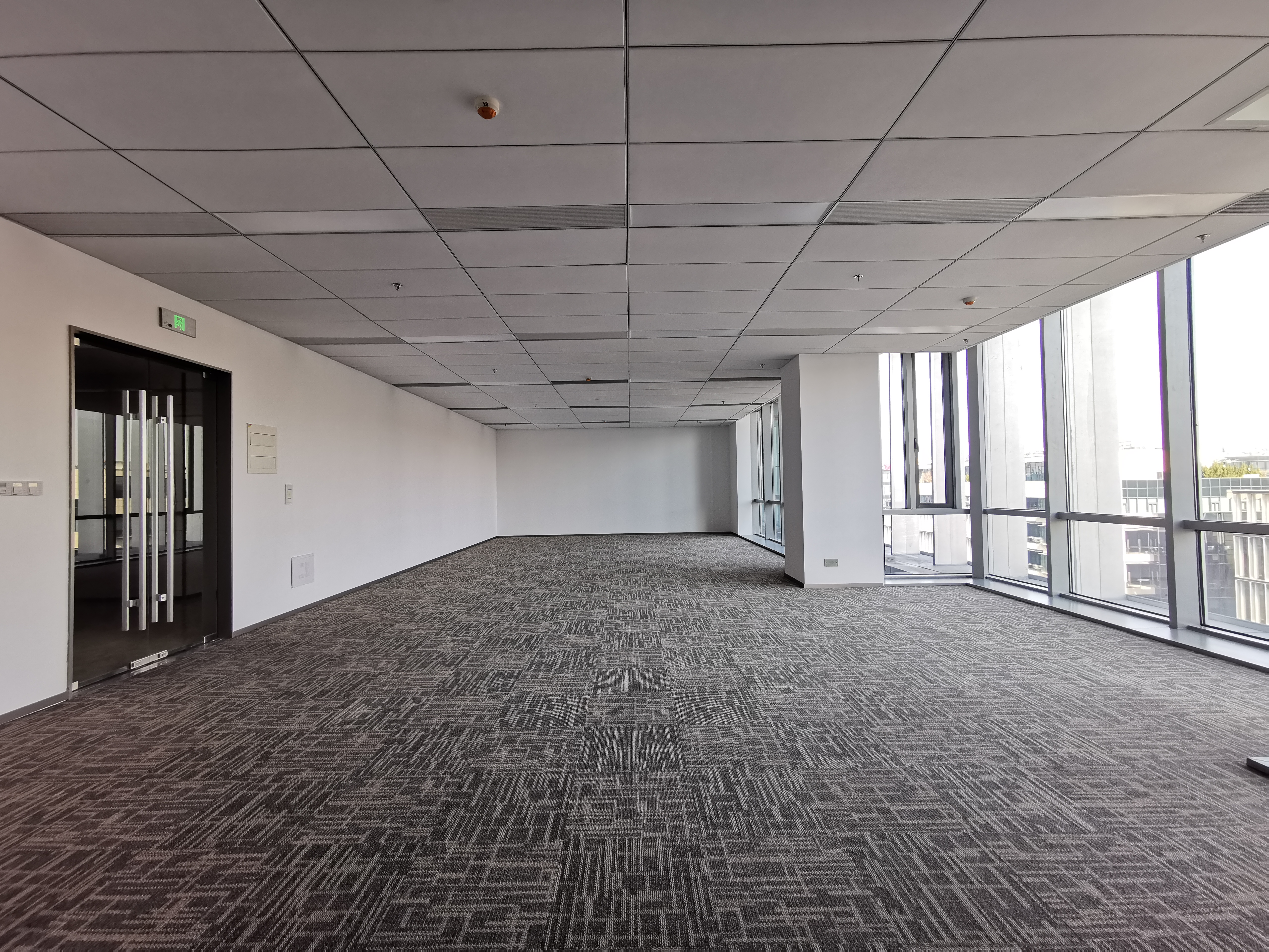 华漕上海富力环球中心168平米写字楼出租