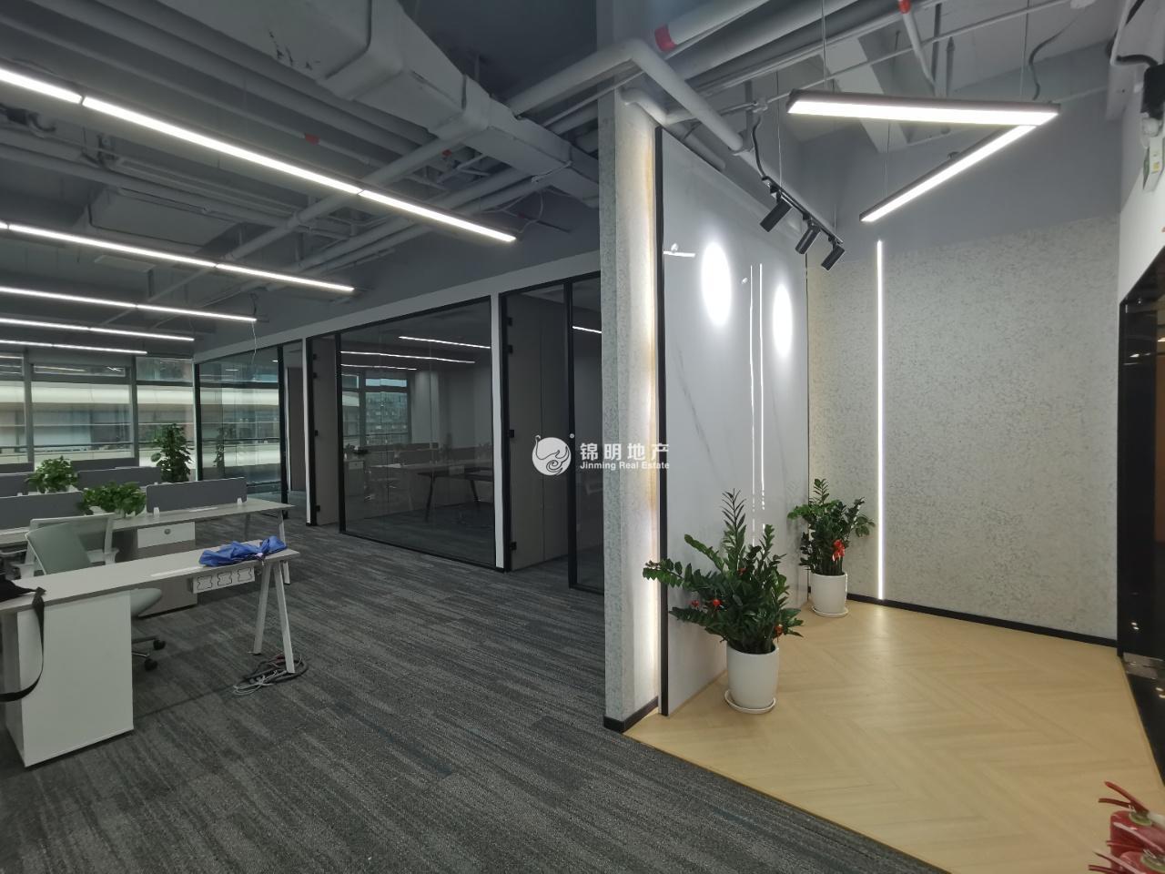 金虹桥龙湖虹桥天街231平米写字楼出租