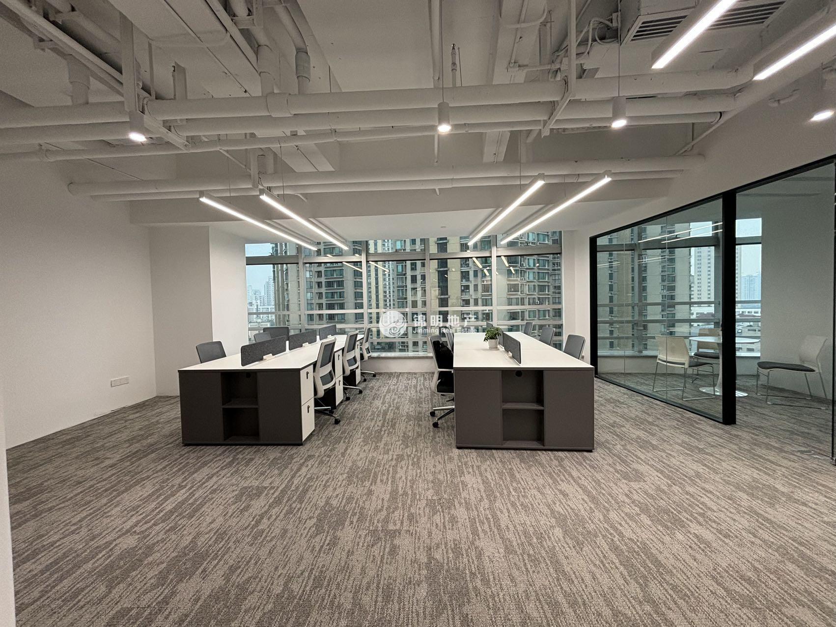 中山公园联通大厦（长宁）189平米写字楼出租