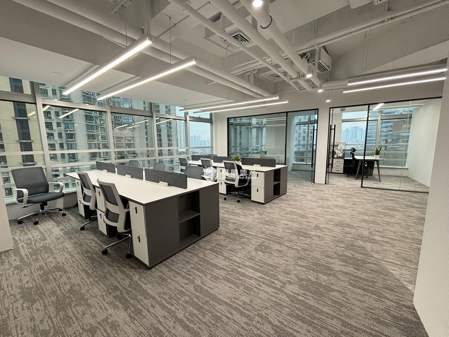 中山公园联通大厦（长宁）189平米写字楼出租