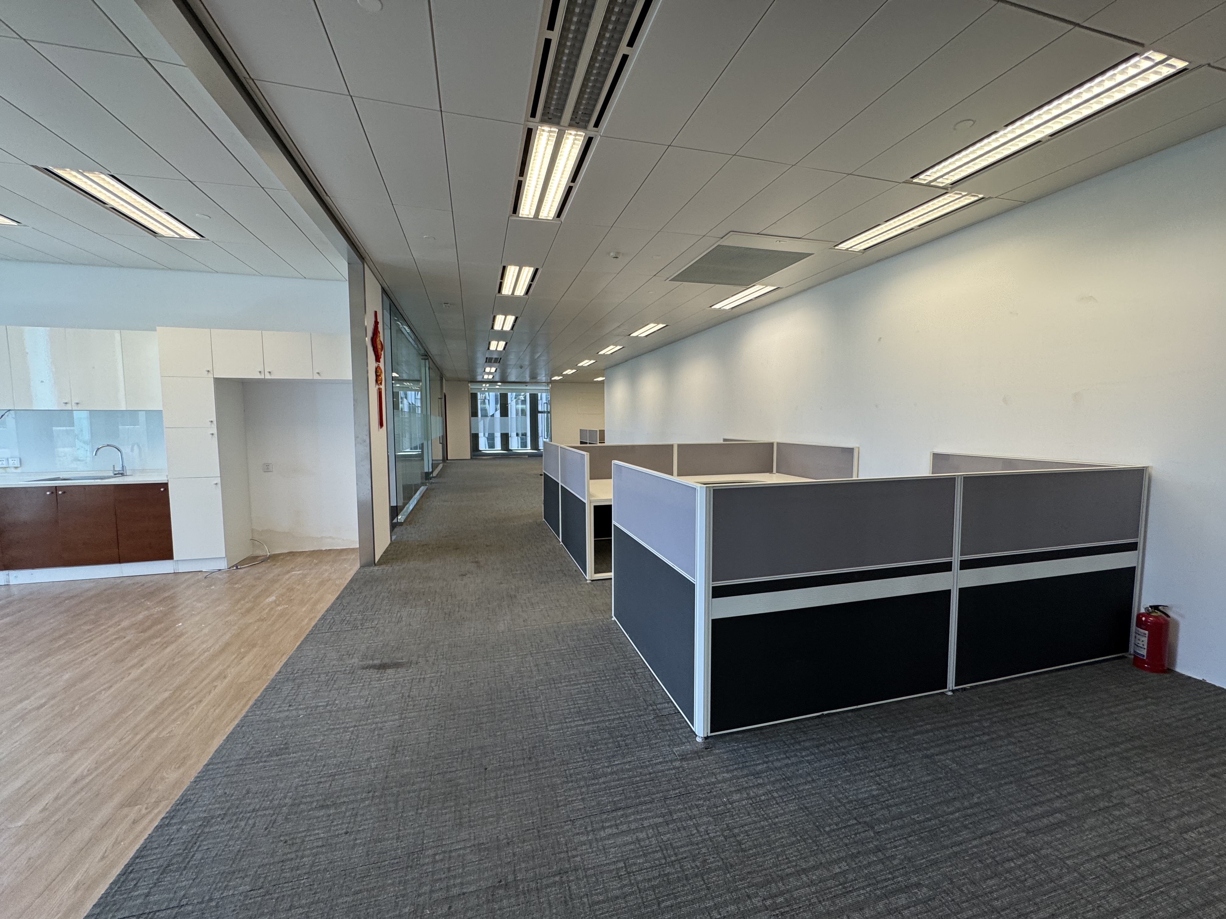 华漕虹桥万科中心770平米写字楼出租