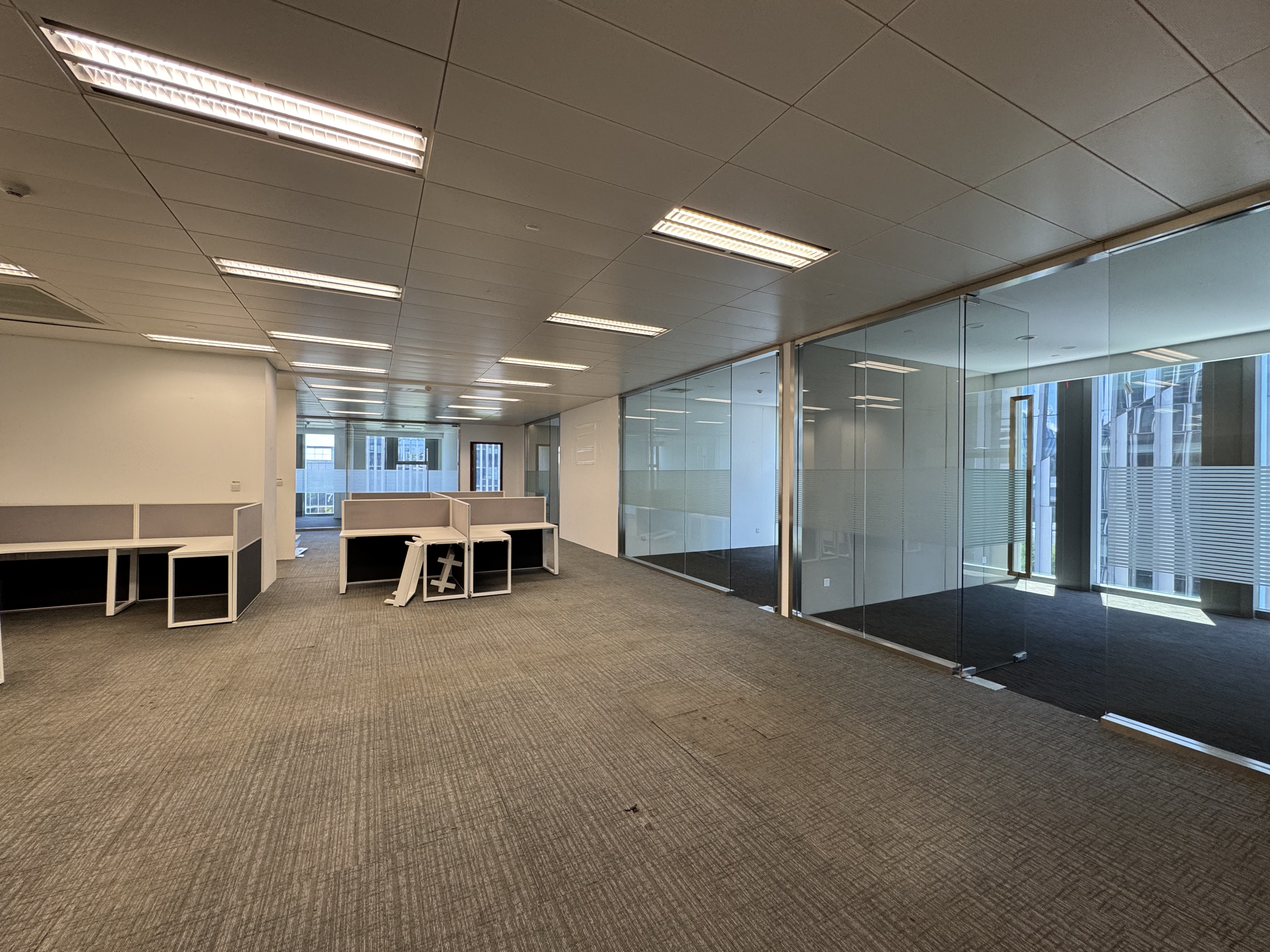 华漕虹桥万科中心770平米写字楼出租