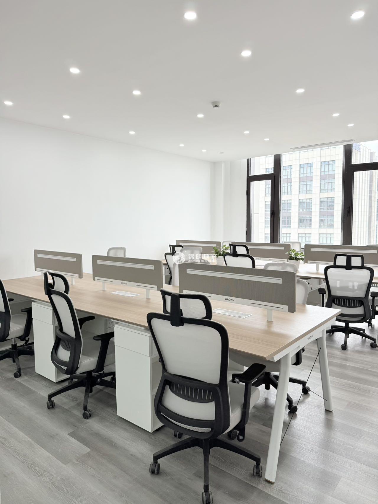 金虹桥长三角电商中心700平米写字楼出租