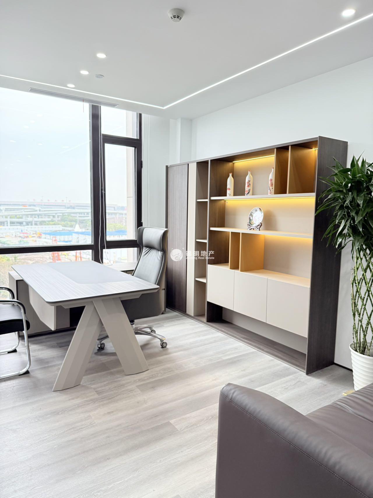 金虹桥长三角电商中心700平米写字楼出租