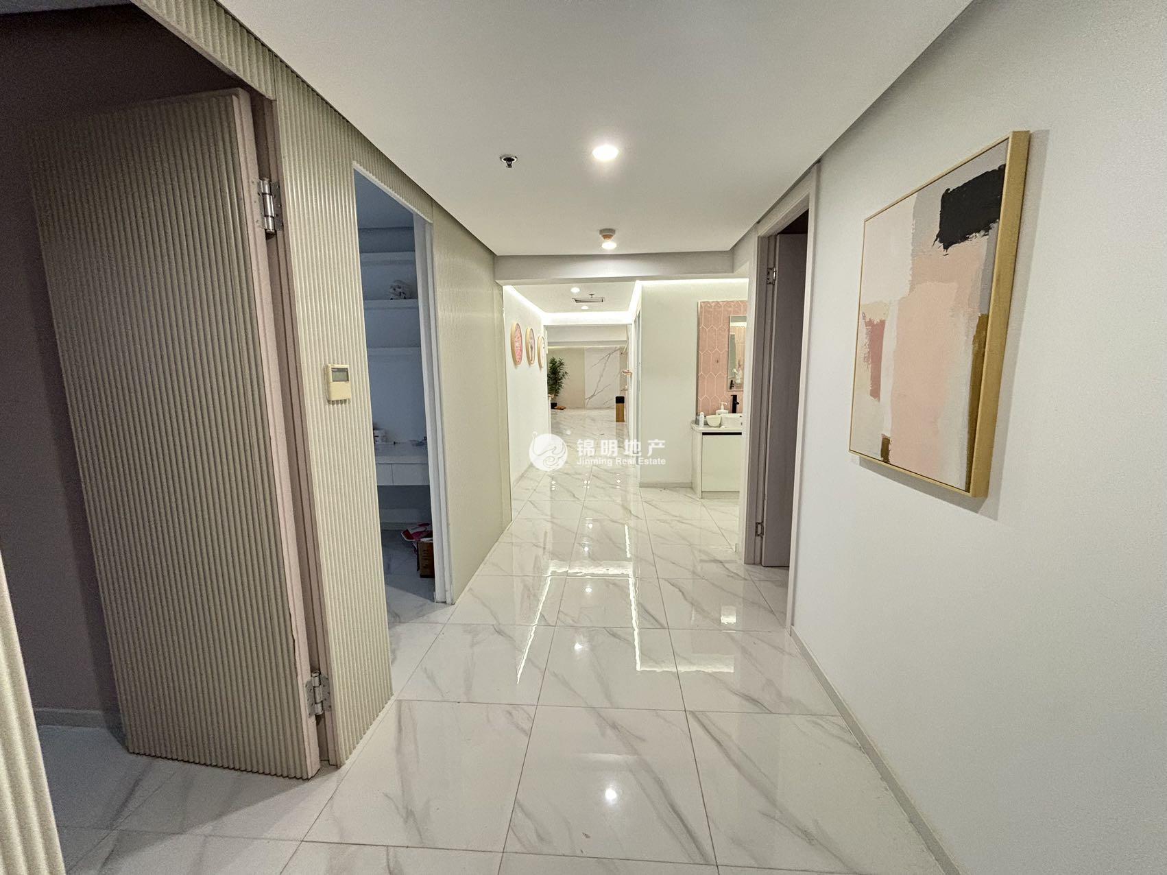 中山公园华宁国际广场265平米写字楼出租