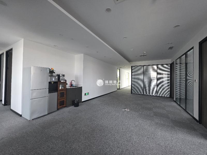 虹桥虹桥国际展汇PortMix616平米写字楼出租