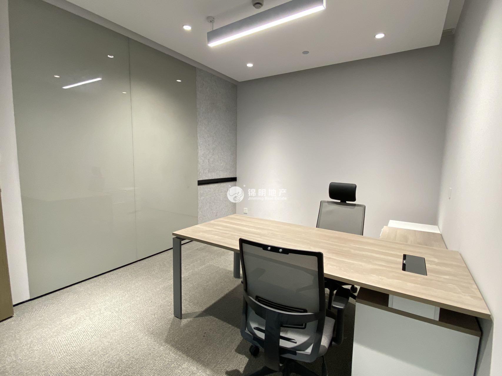 徐泾虹桥世界中心900平米写字楼出租