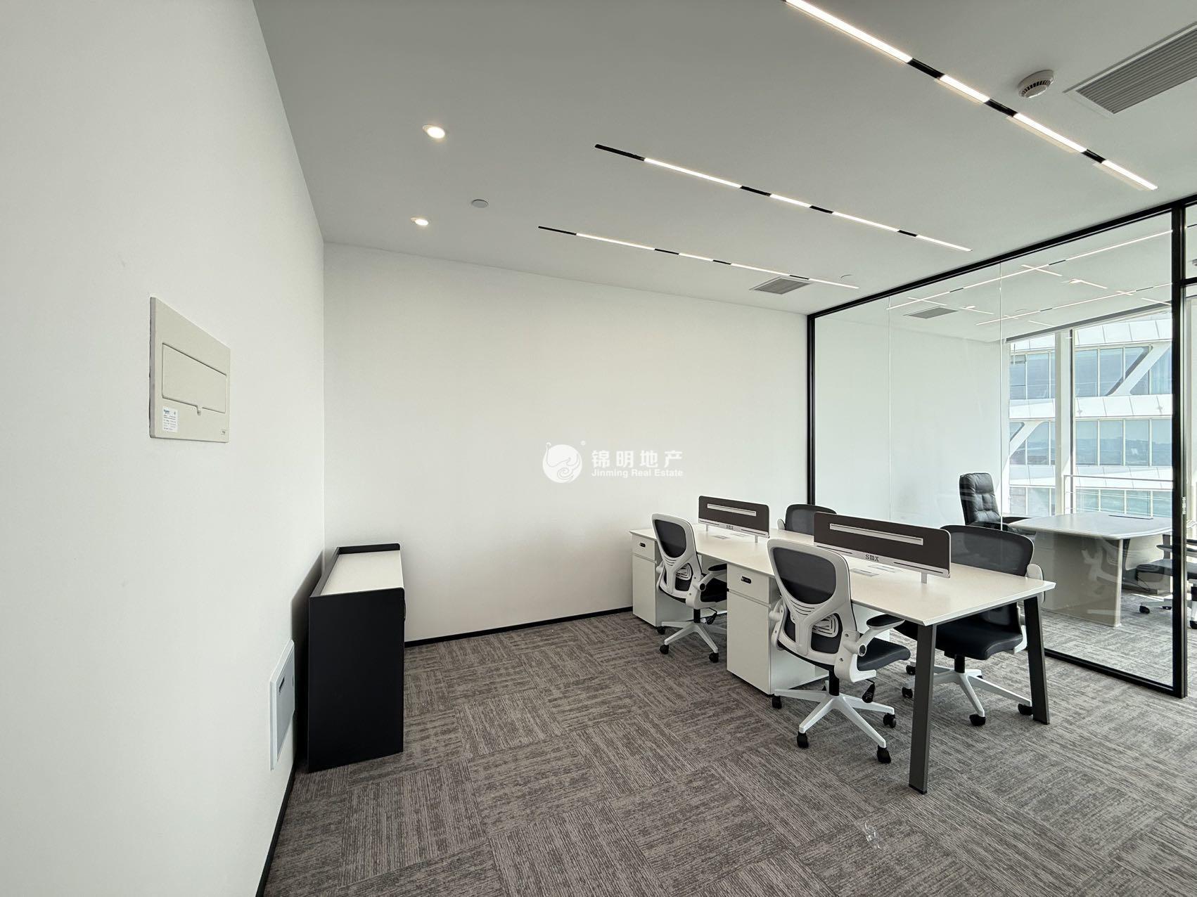 徐泾虹桥世界中心100平米写字楼出租