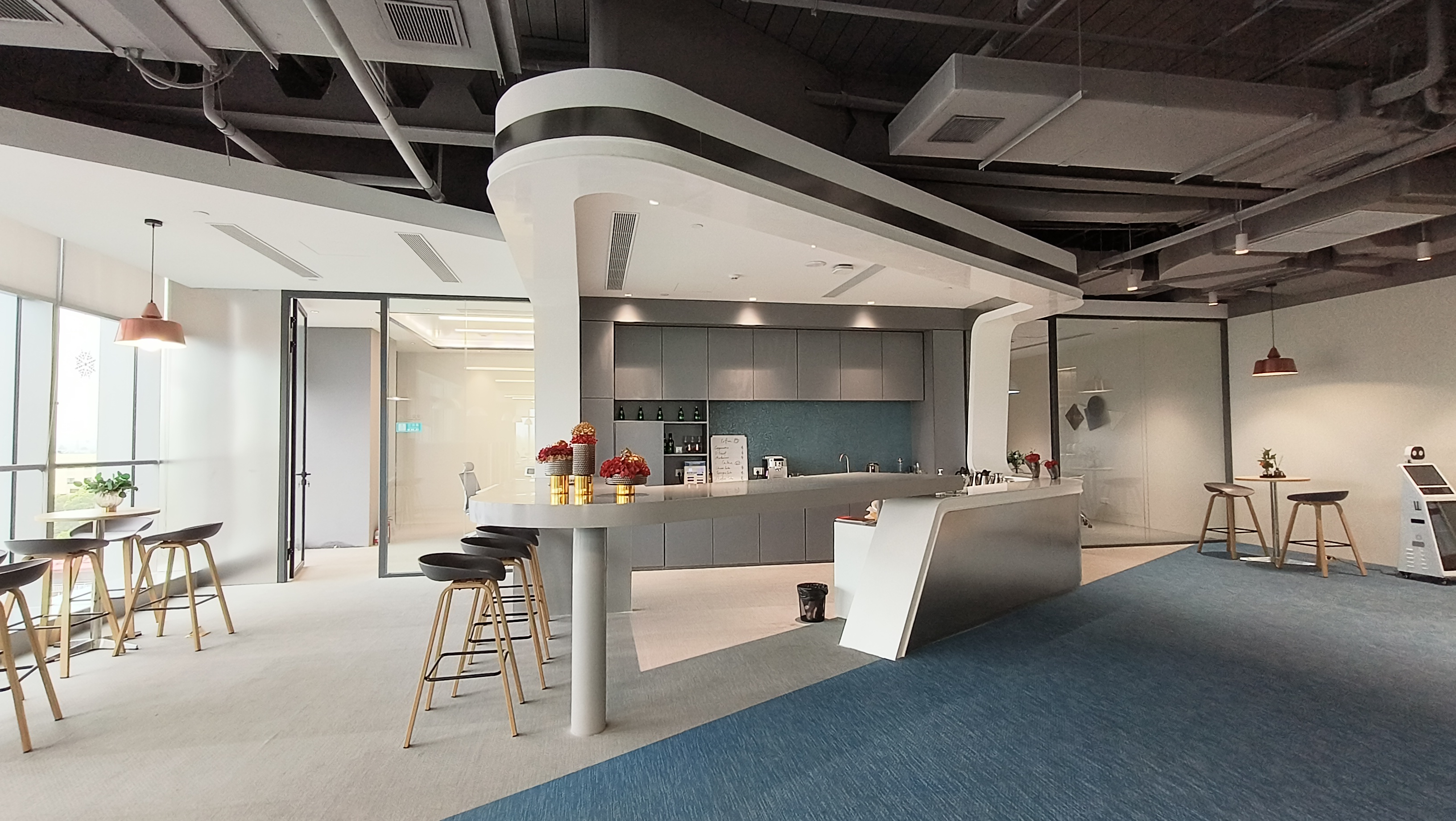 西郊东虹桥中心700平米写字楼出租