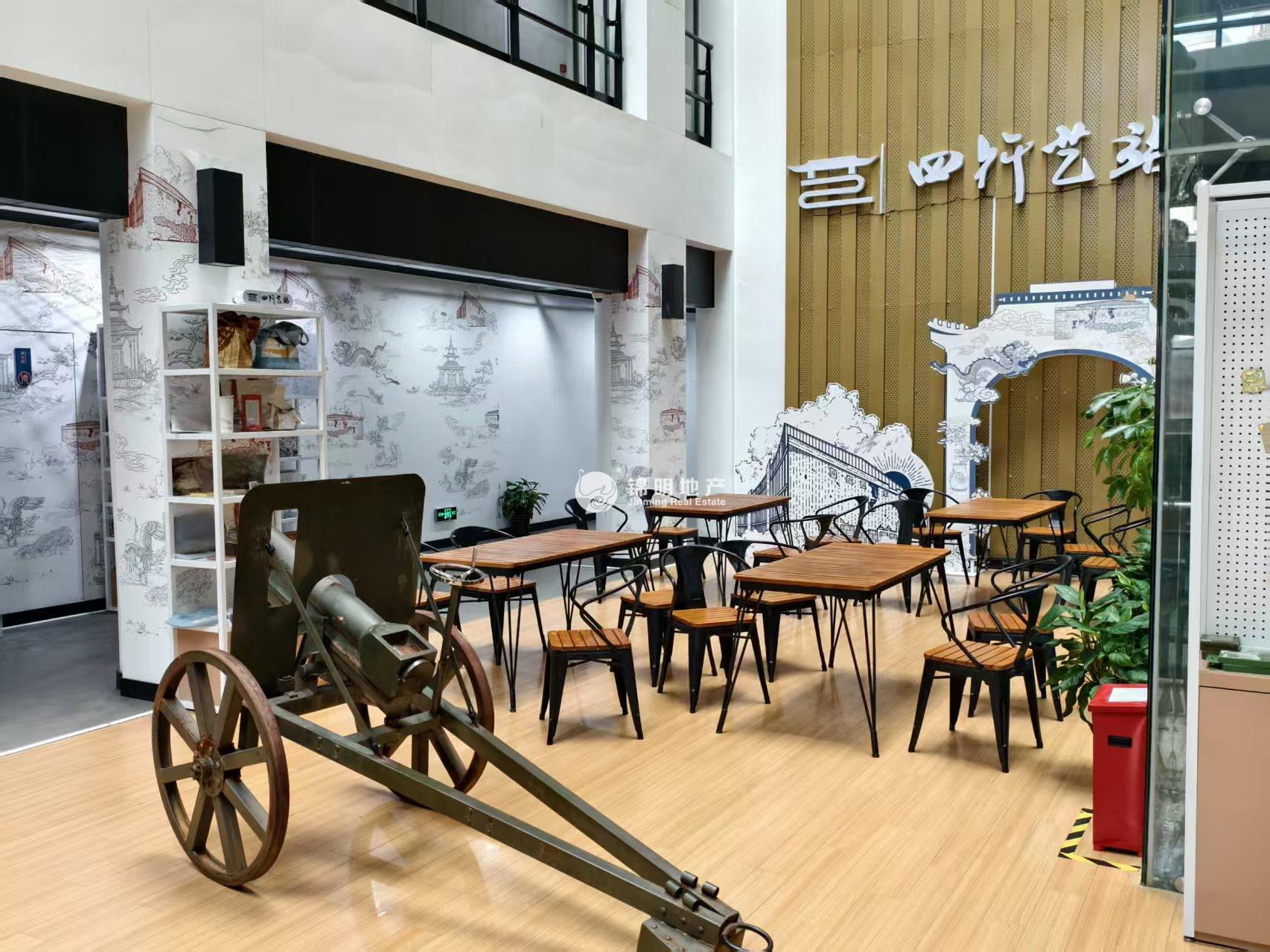 西藏北路四行仓库光三分库200平米写字楼出租