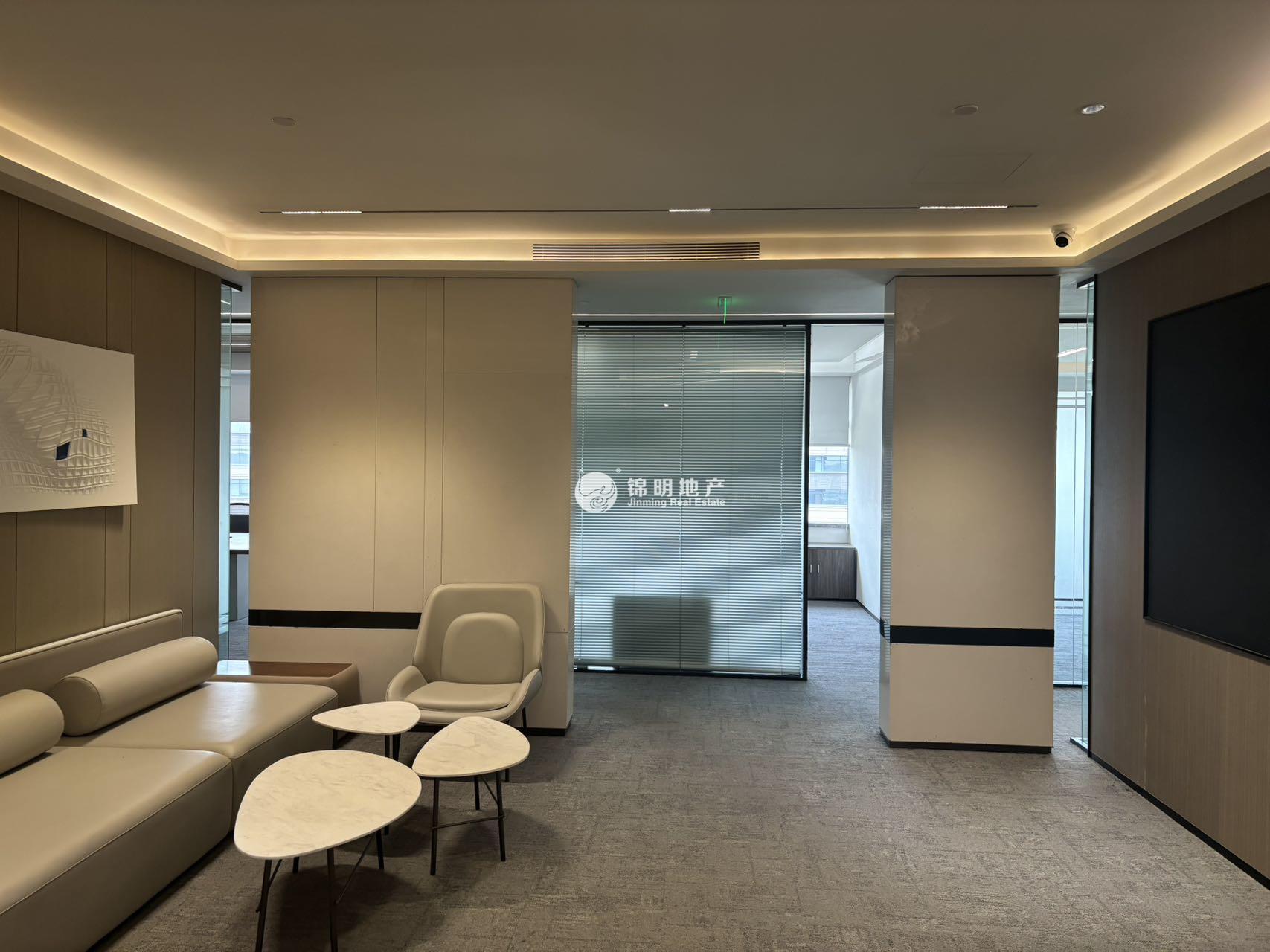 虹桥虹桥国际展汇PortMix689平米写字楼出租