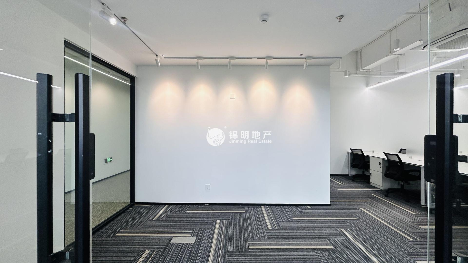 徐泾西虹桥德必易园96平米写字楼出租