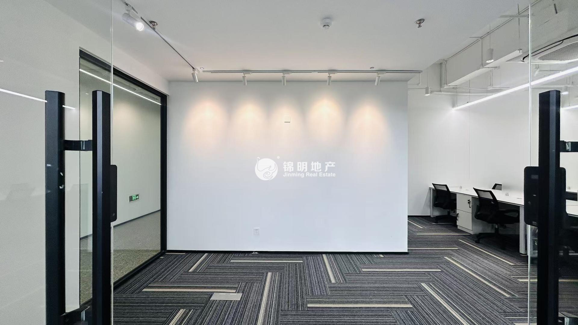 徐泾西虹桥德必易园96平米写字楼出租