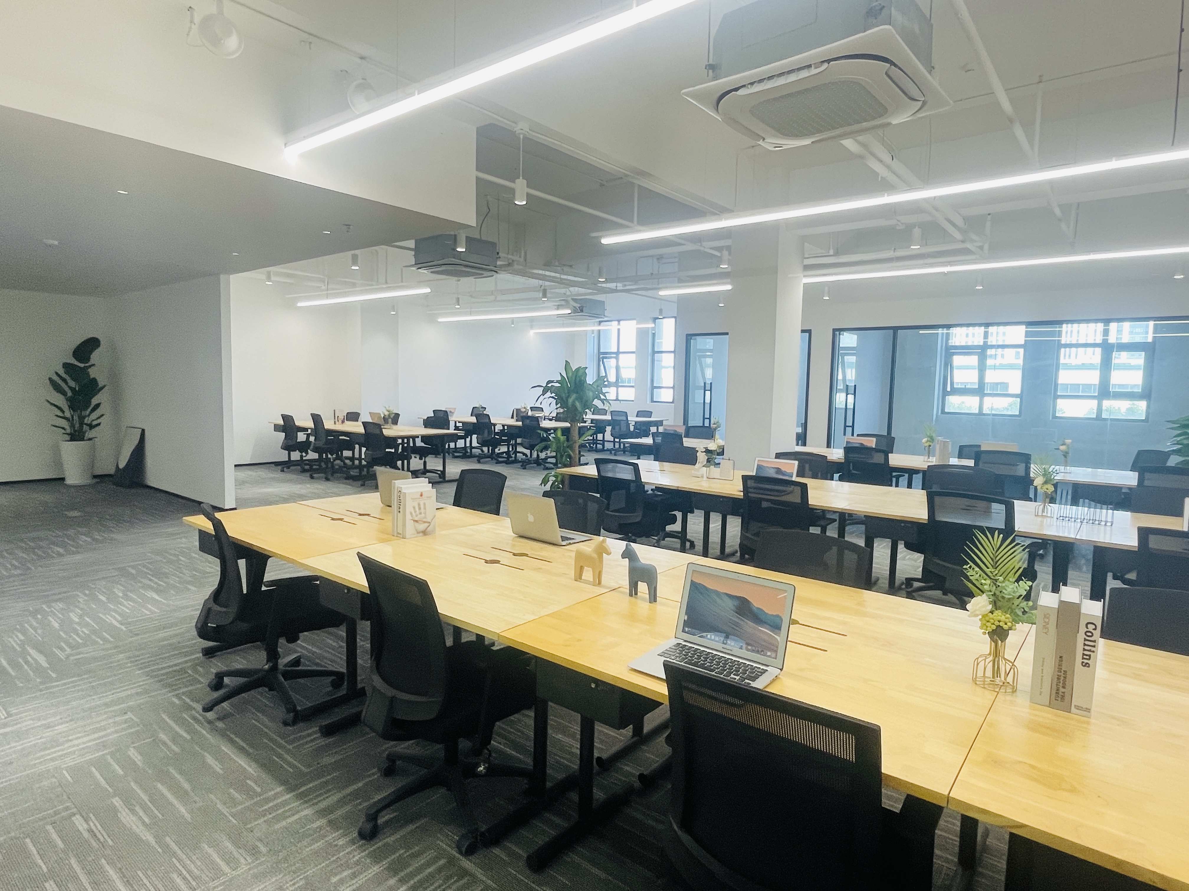 虹桥SKYBRIDGE HQ 天会400平米写字楼出租