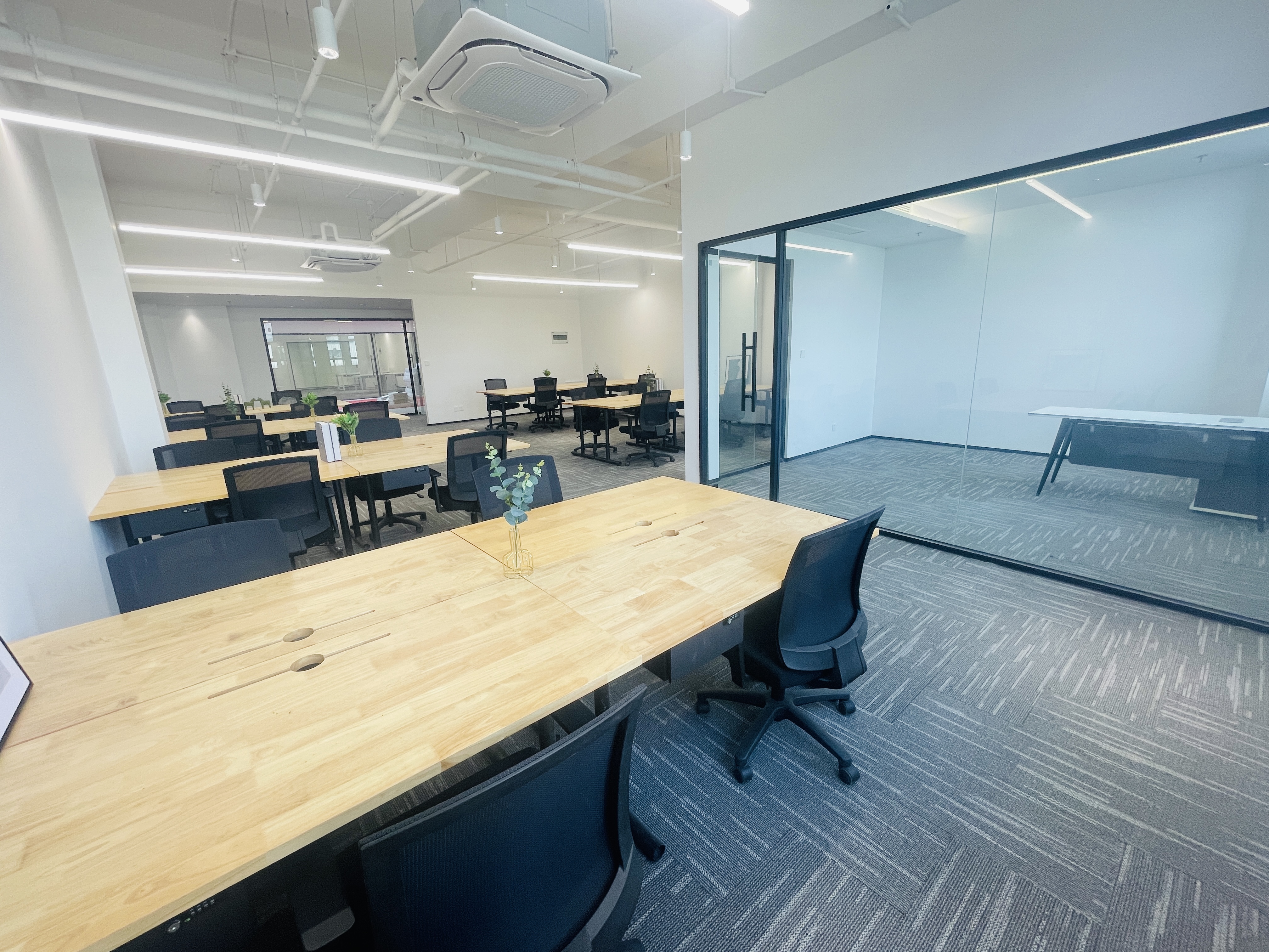 虹桥SKYBRIDGE HQ 天会500平米写字楼出租
