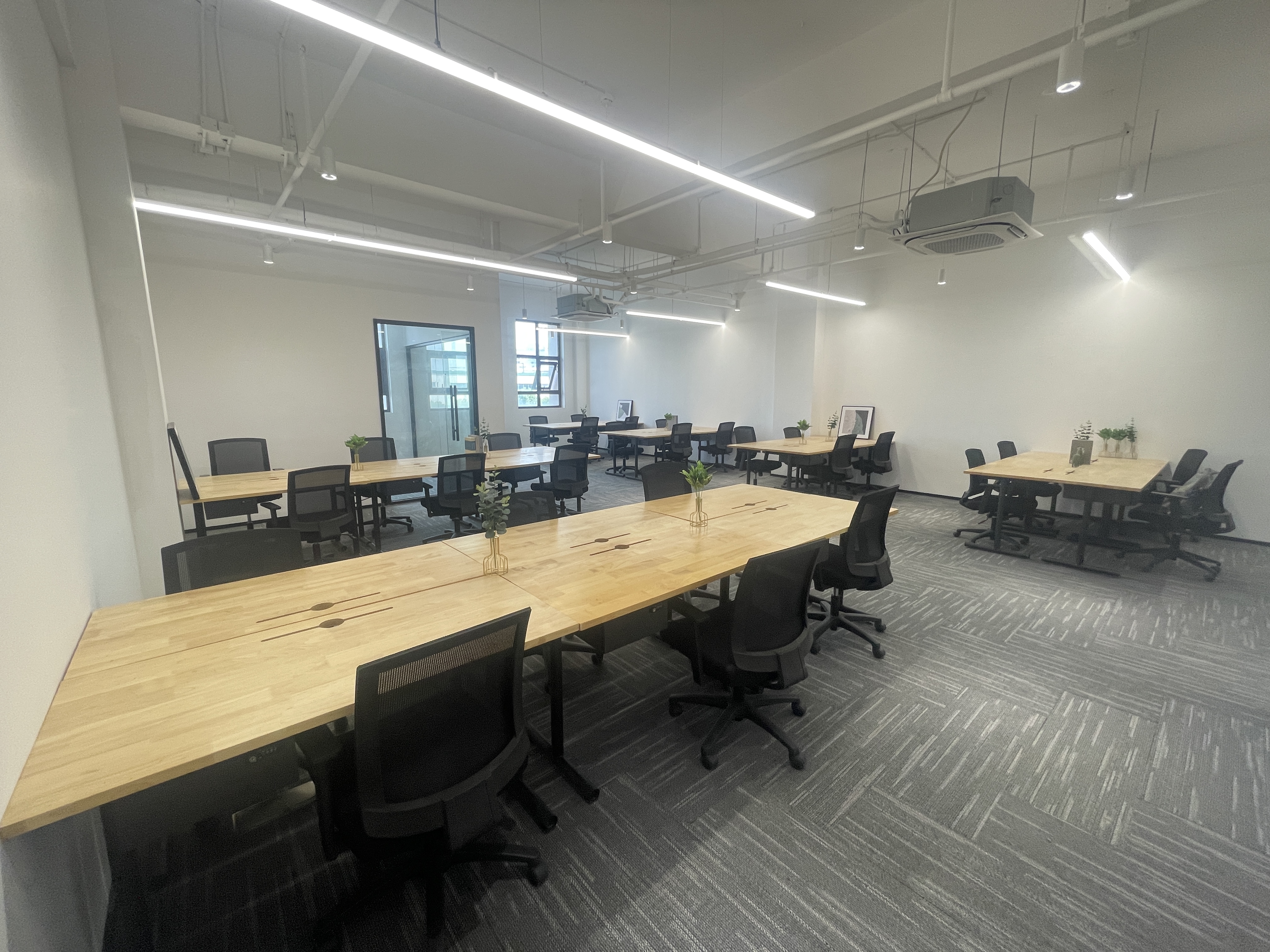 虹桥SKYBRIDGE HQ 天会500平米写字楼出租
